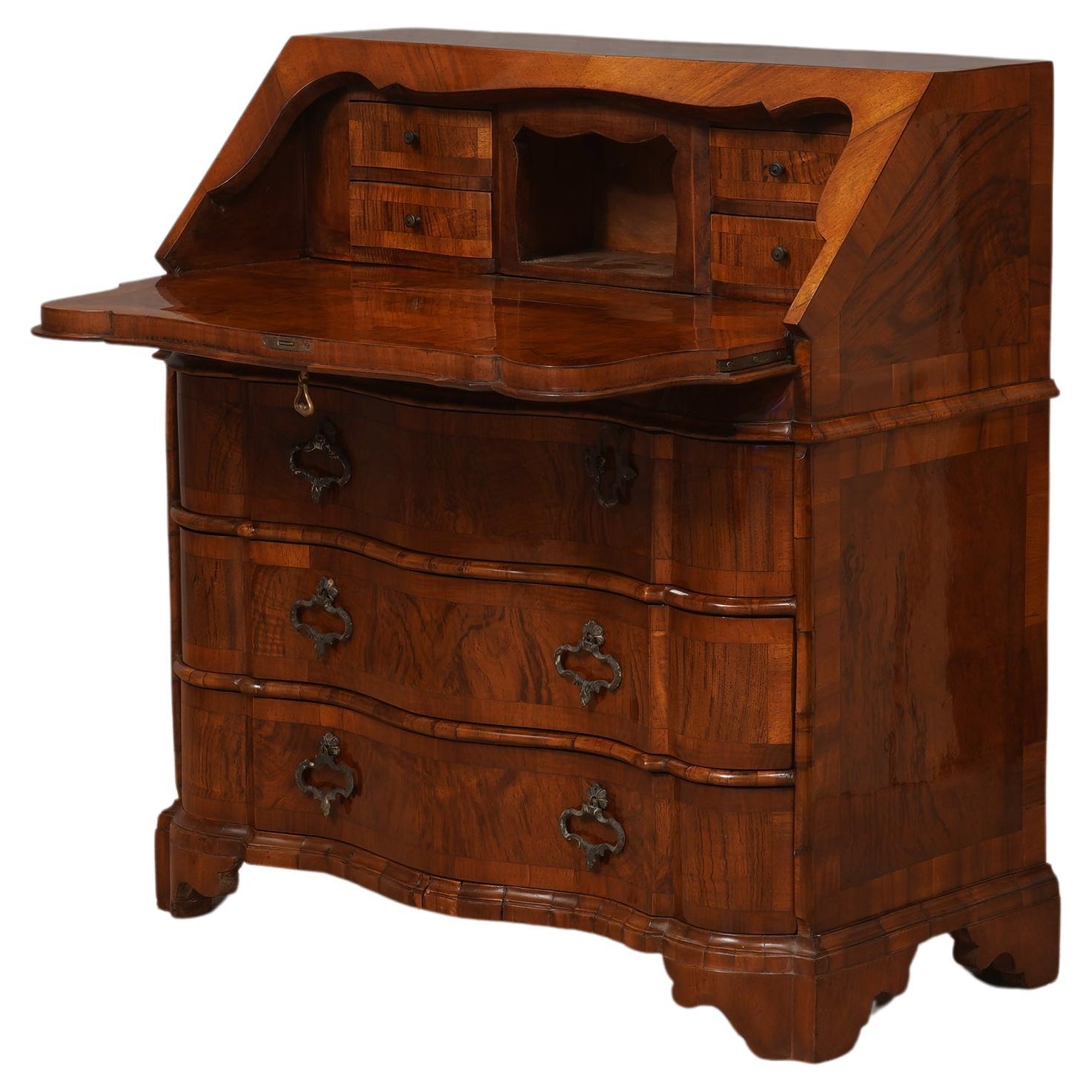 Mid 19th Century Walnut Wood Italian Desk Dresser, 1850 For Sale