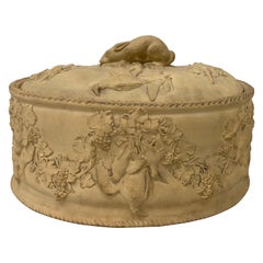 Mitte 19. Jahrhundert Wedgewood "Game Pie Dish" mit Innenauskleidung, um 1850