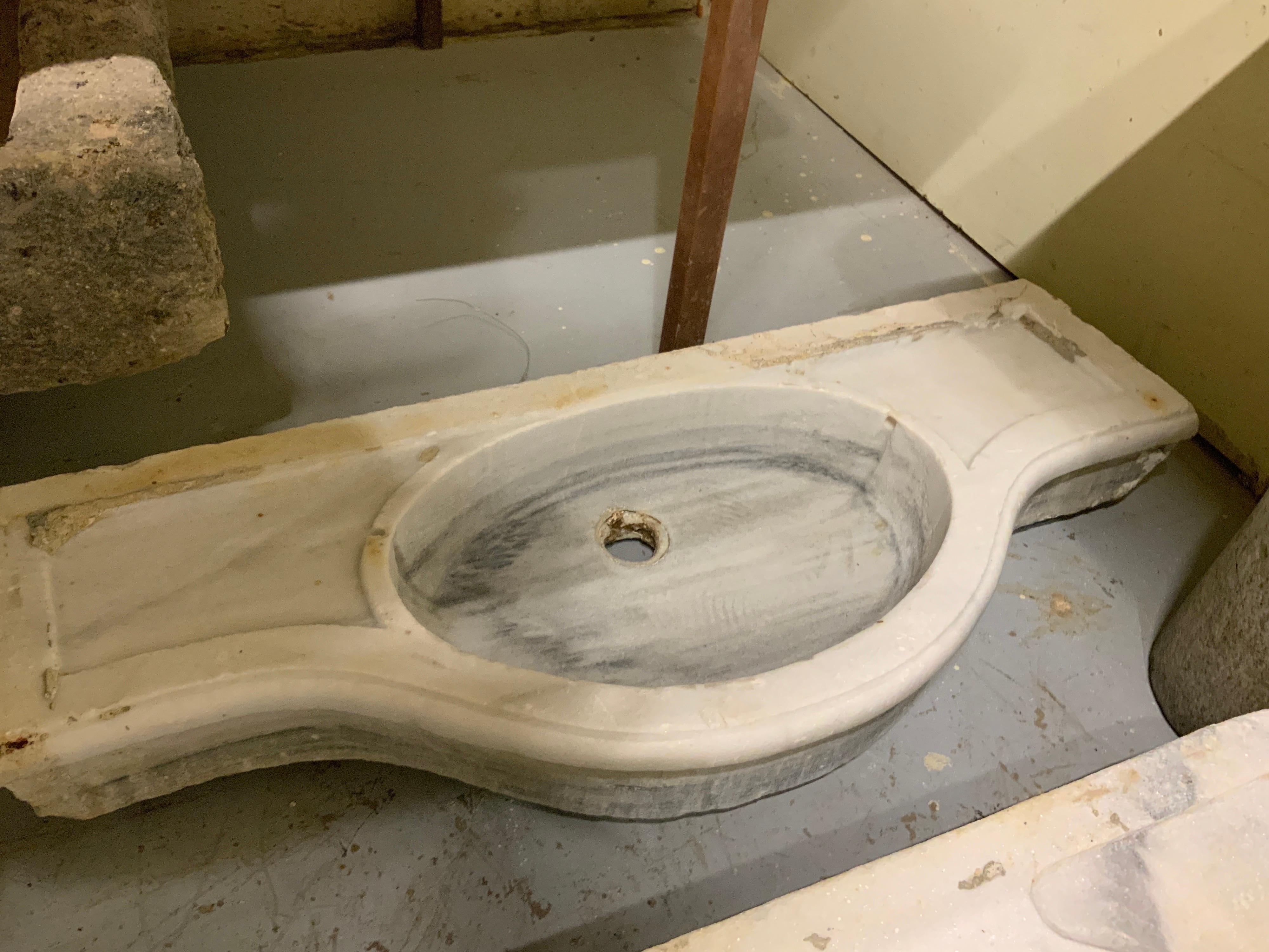 Greek Mid-19th Century White Marble Sink For Sale
