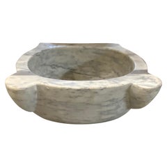 Mid-19th Century White Marble Sink