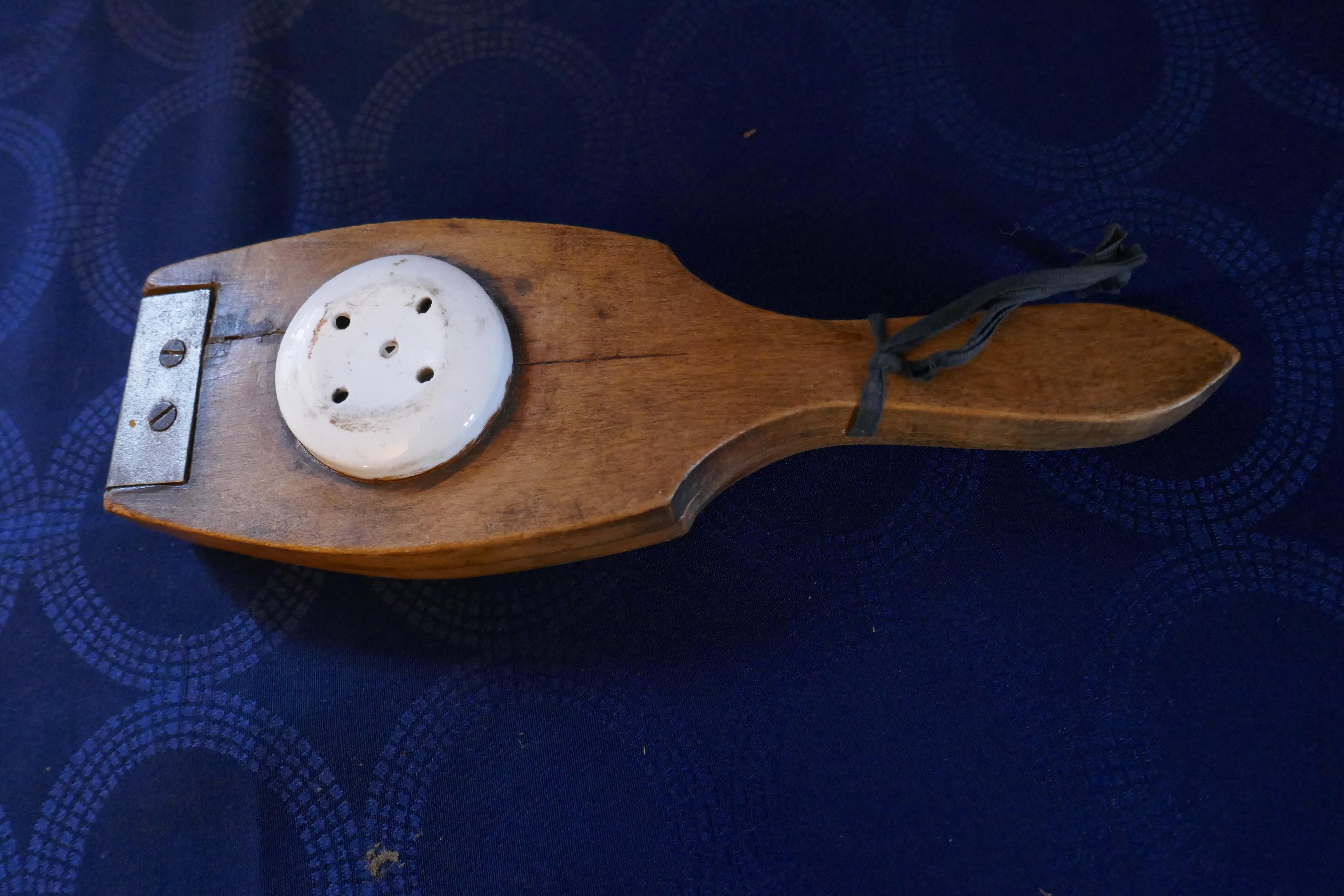 Victorian Mid-19th Century Wood and Ceramic Lemon Squeezer For Sale