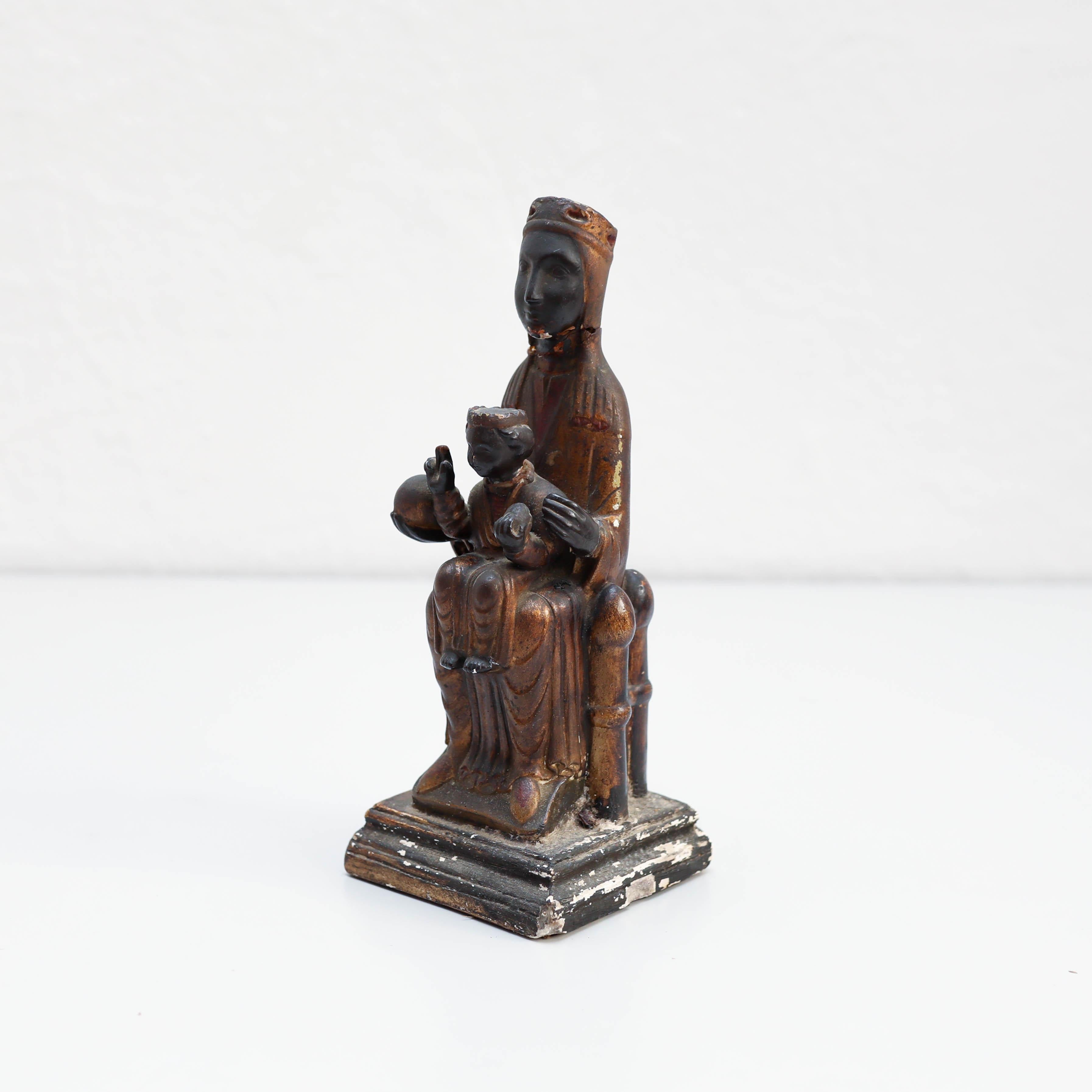 Französische Jungfrauenstatue aus Holz aus der Mitte des 19. Jahrhunderts, um 1940 (Moderne der Mitte des Jahrhunderts) im Angebot