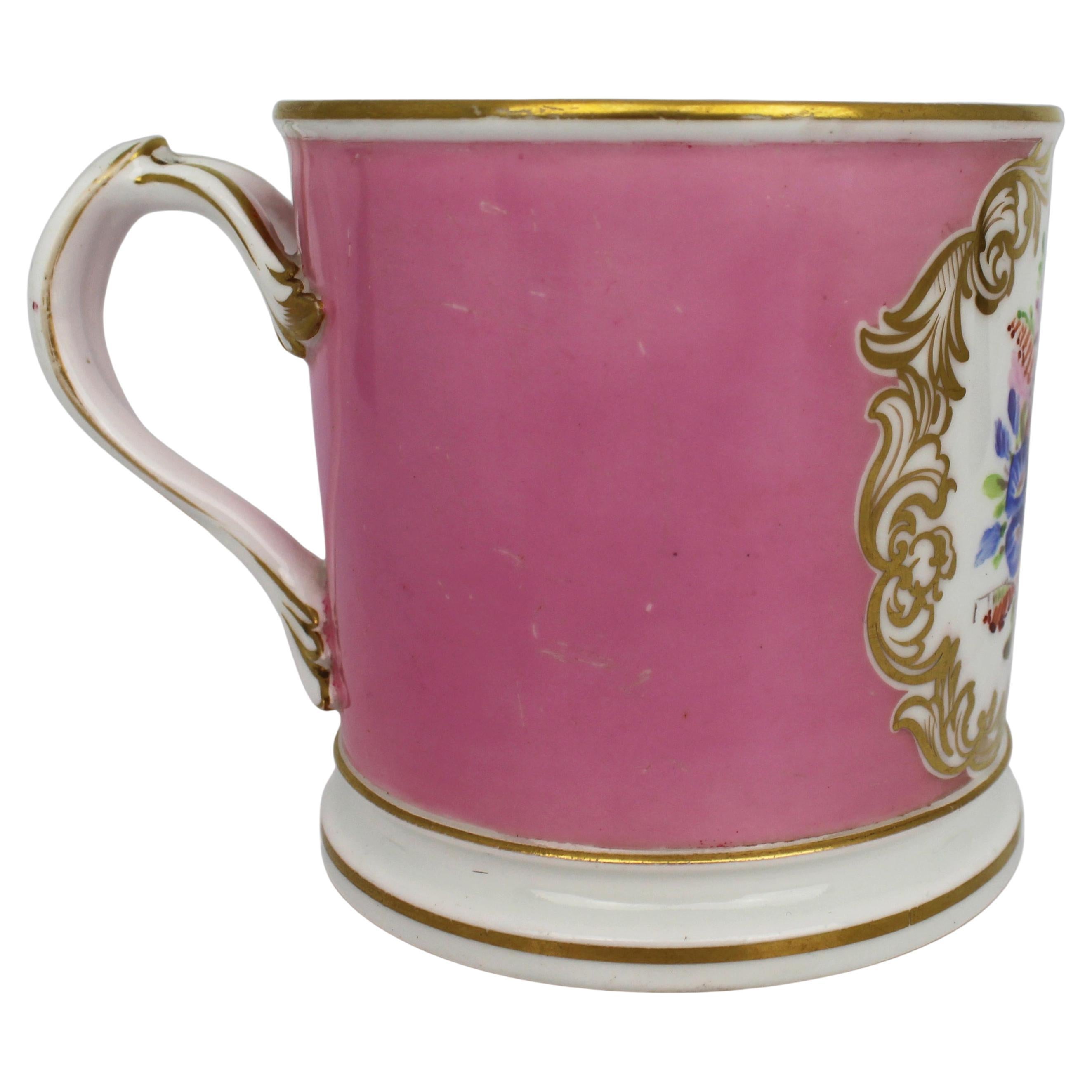Jarra de porcelana Worcester de mediados del siglo XIX con fondo de rosa pompadour en venta