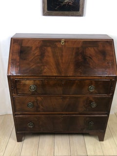 Mid-19th Victorian Mahogany Feather Table Desk