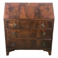Mid-19th Victorian Mahogany Feather Table Desk