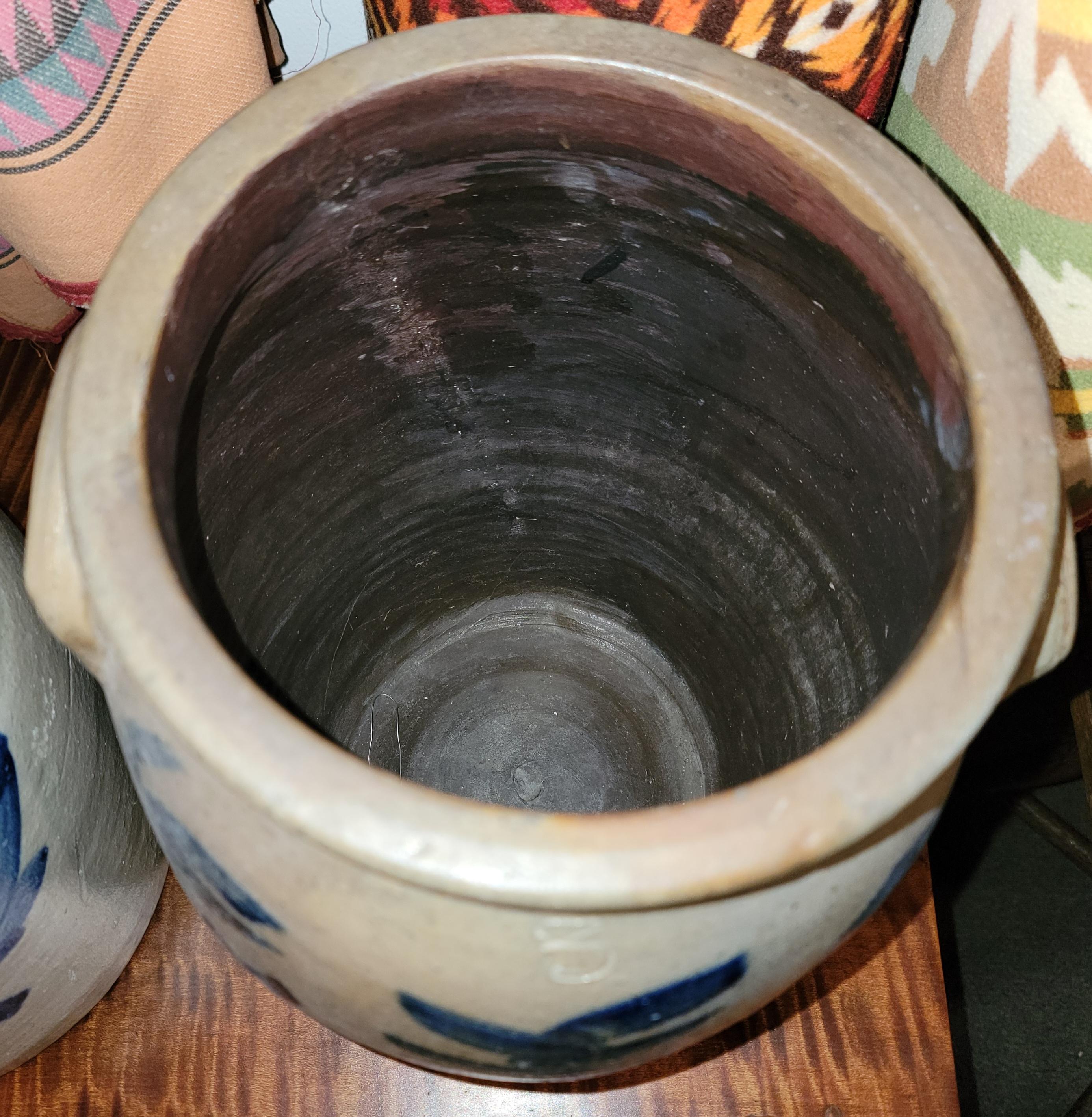 Vaso di coccio da 3 galloni della Pennsylvania, metà del XIX secolo In condizioni buone in vendita a Los Angeles, CA
