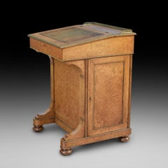 Mid 19thC Amboyna & Brass Mounted Davenport