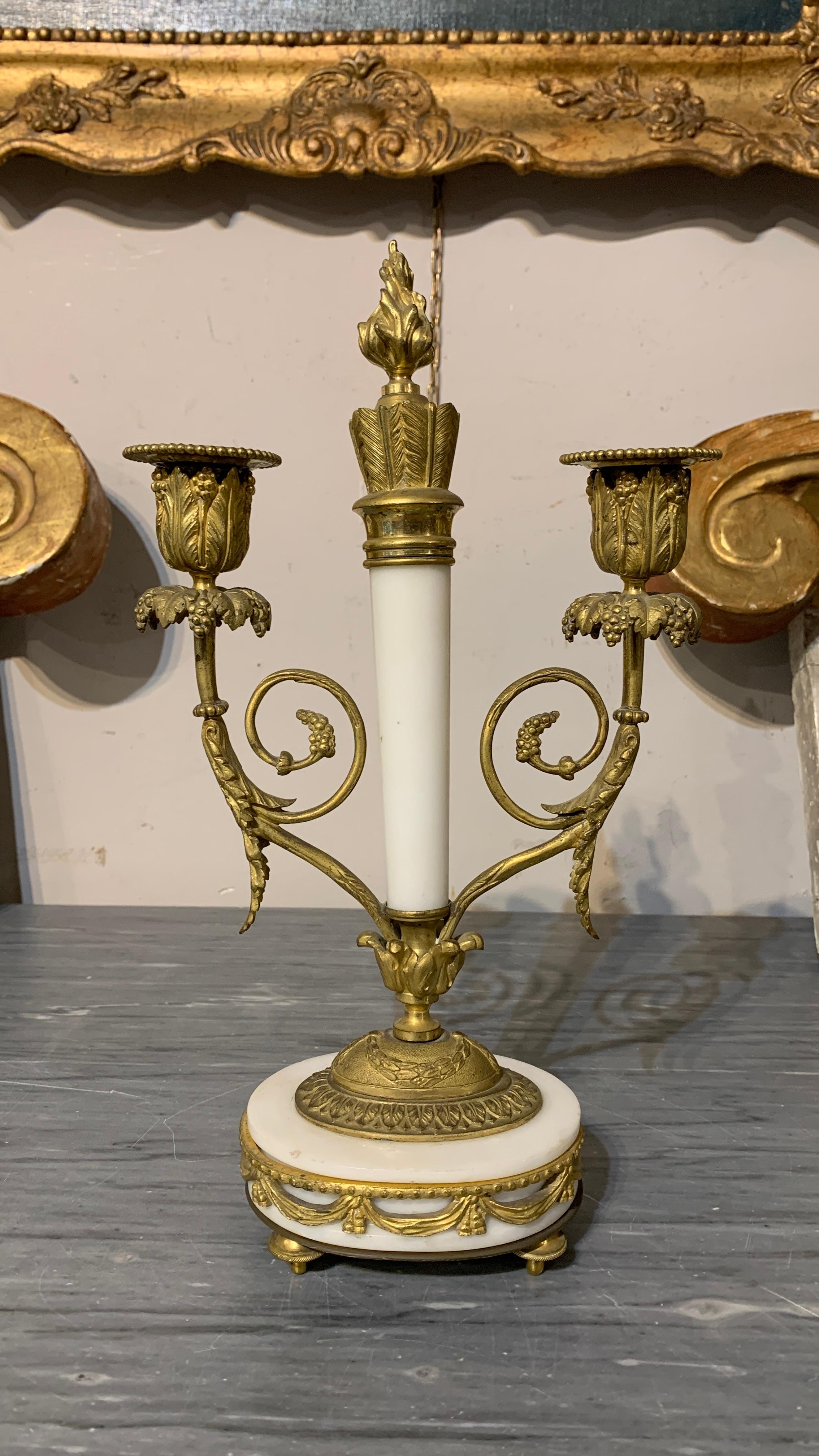 MID 19thCENTURY TRIPTYRY CLOCK AND CANDLESTICKS  For Sale 3