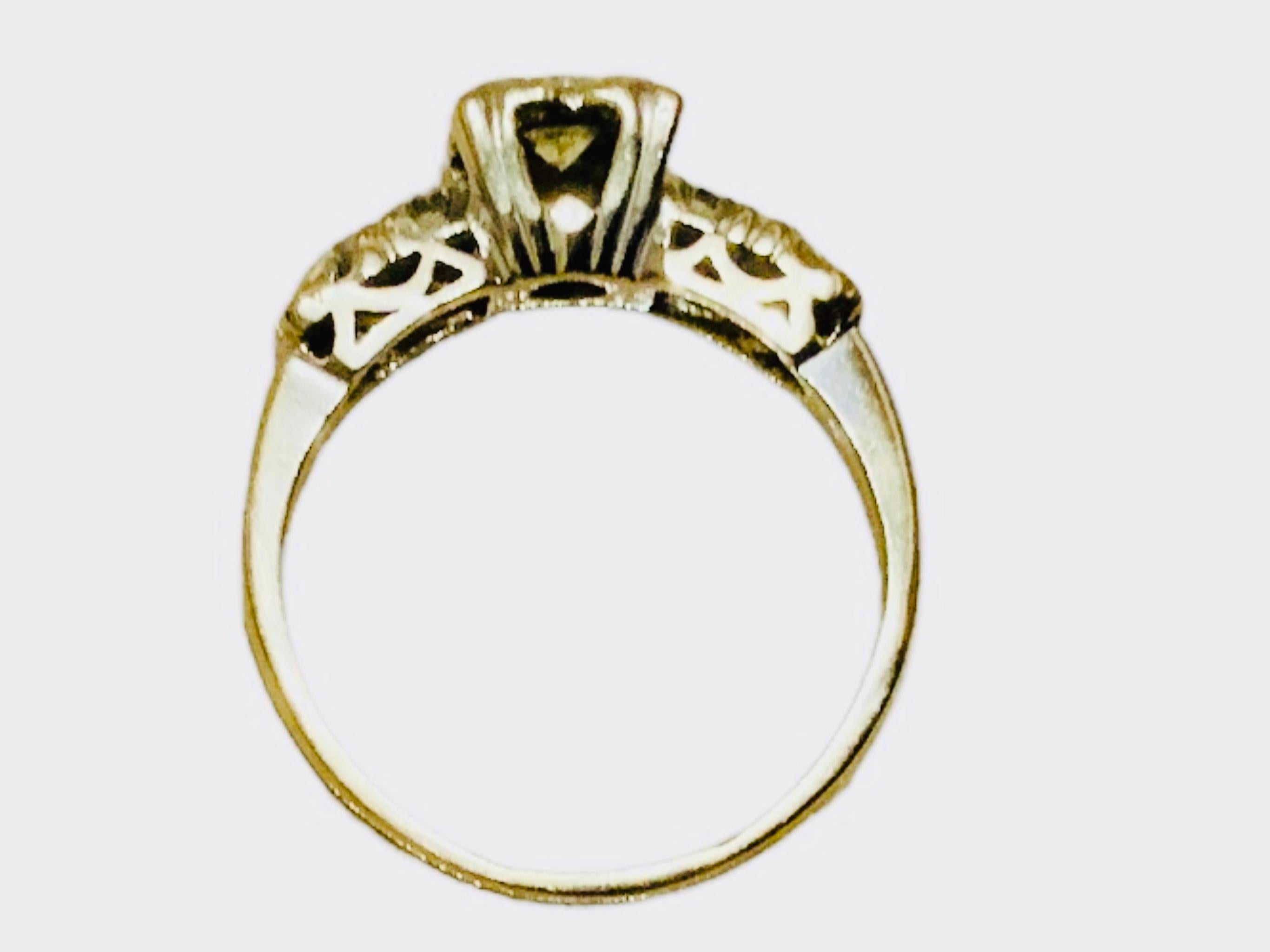 Mitte des 20. Jahrhunderts 14K Weißgold und Diamant Ehering (Rundschliff) im Angebot