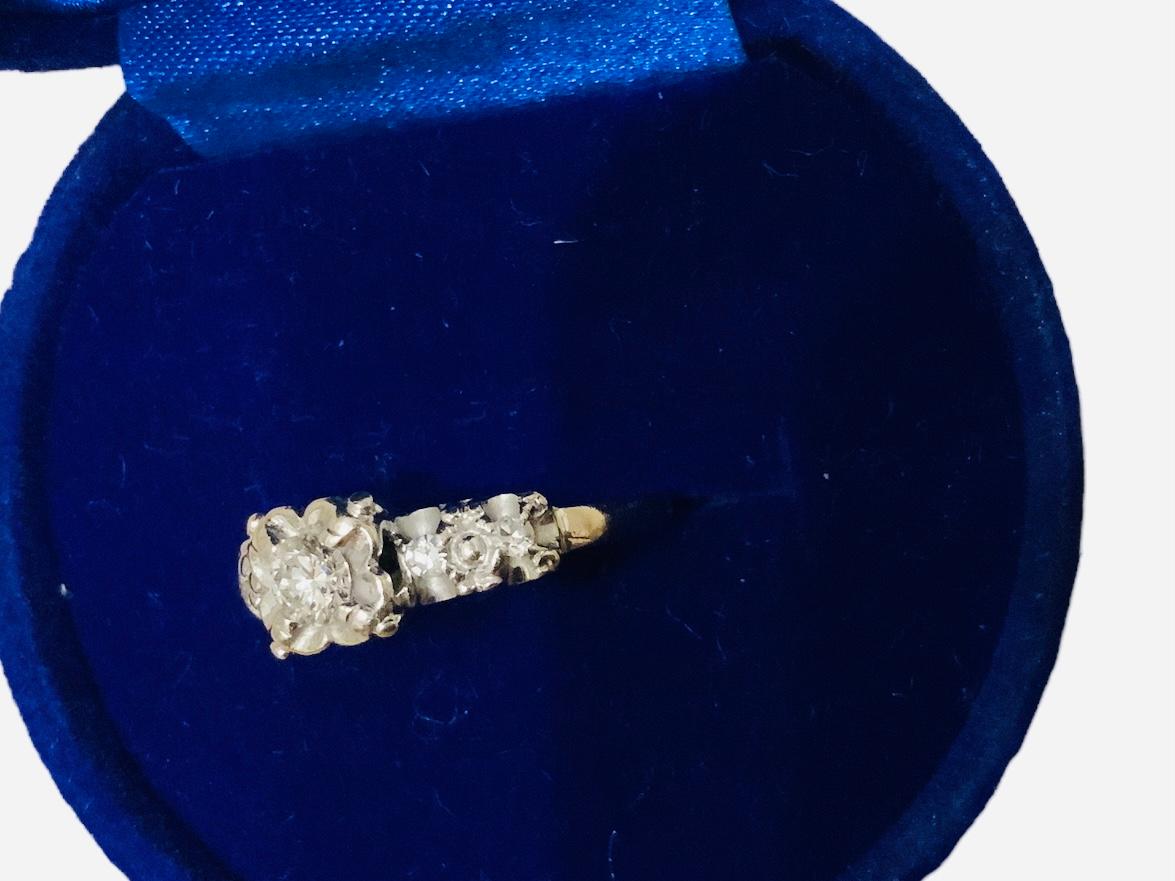 Mid-20 Century 14K White Gold And Diamond Wedding Ring For Sale 2