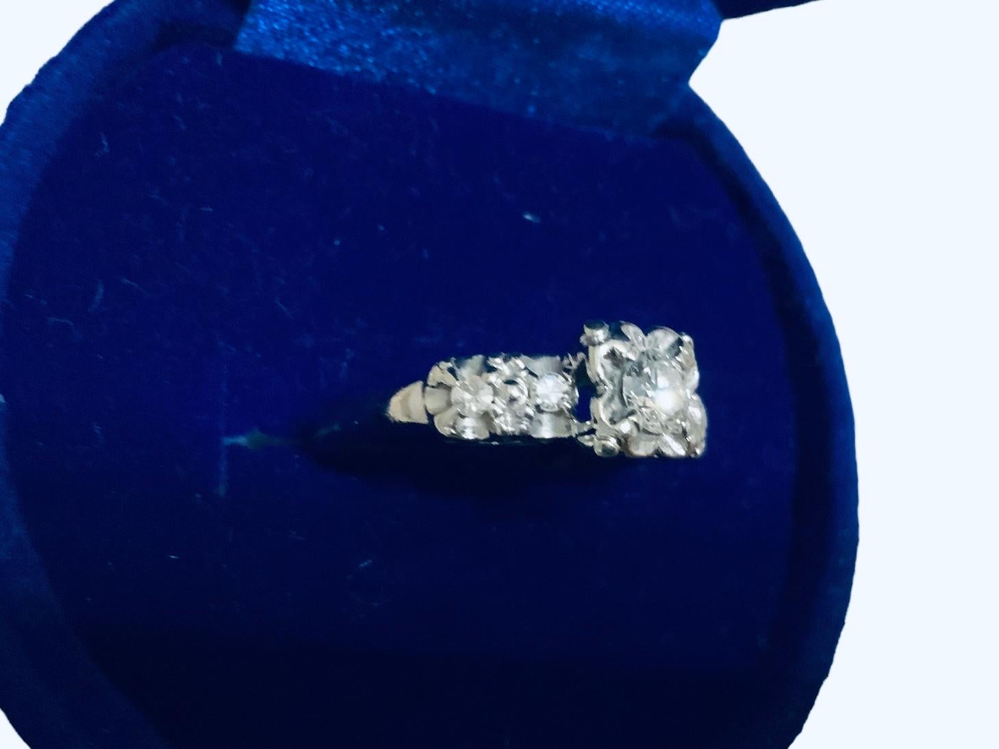 Mid-20 Century 14K White Gold And Diamond Wedding Ring For Sale 3