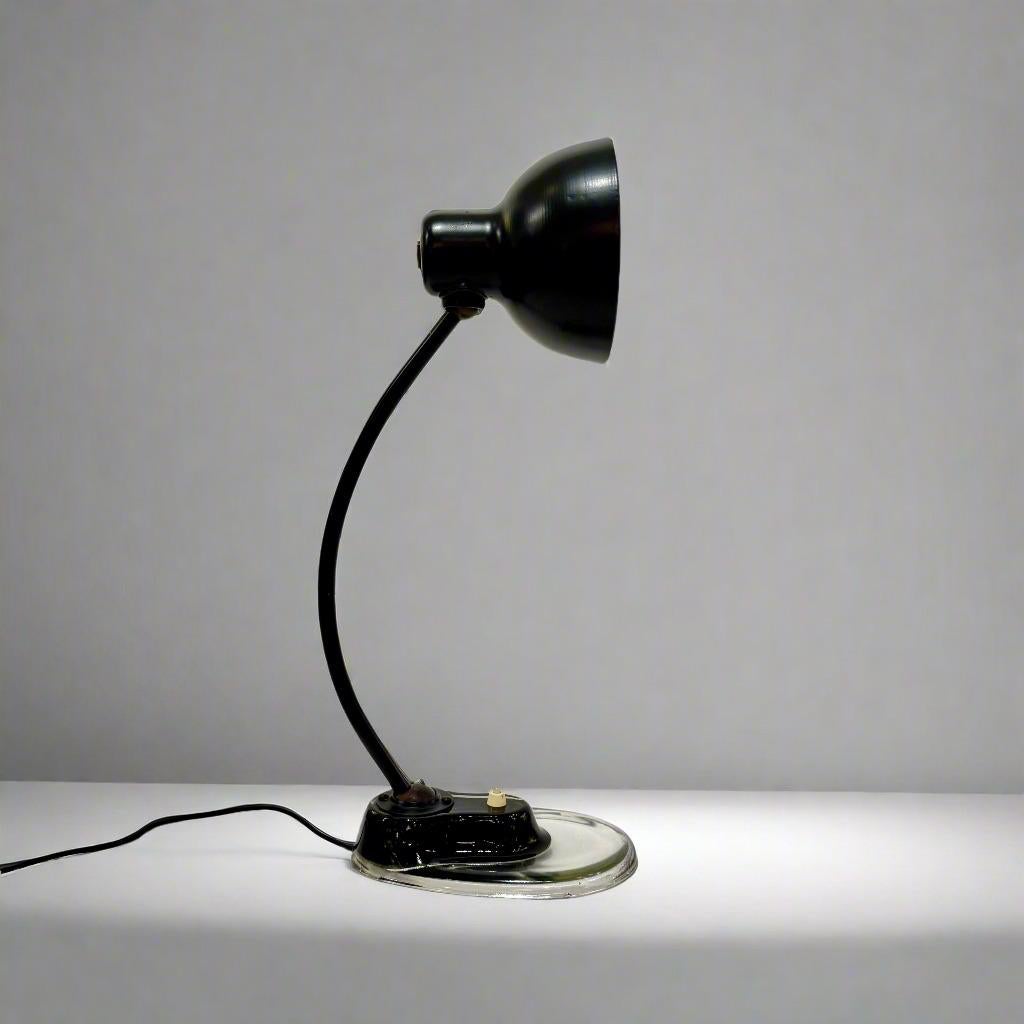 Allemand Lampe de bureau Marianne Brandt, Allemagne, milieu du 20e siècle en vente