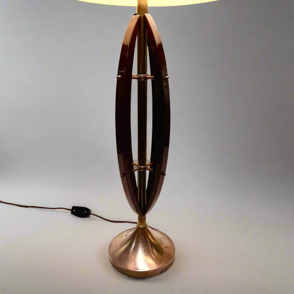20ième siècle Paire de lampes de table architecturales modernistes du milieu du 20e siècle, Italie en vente