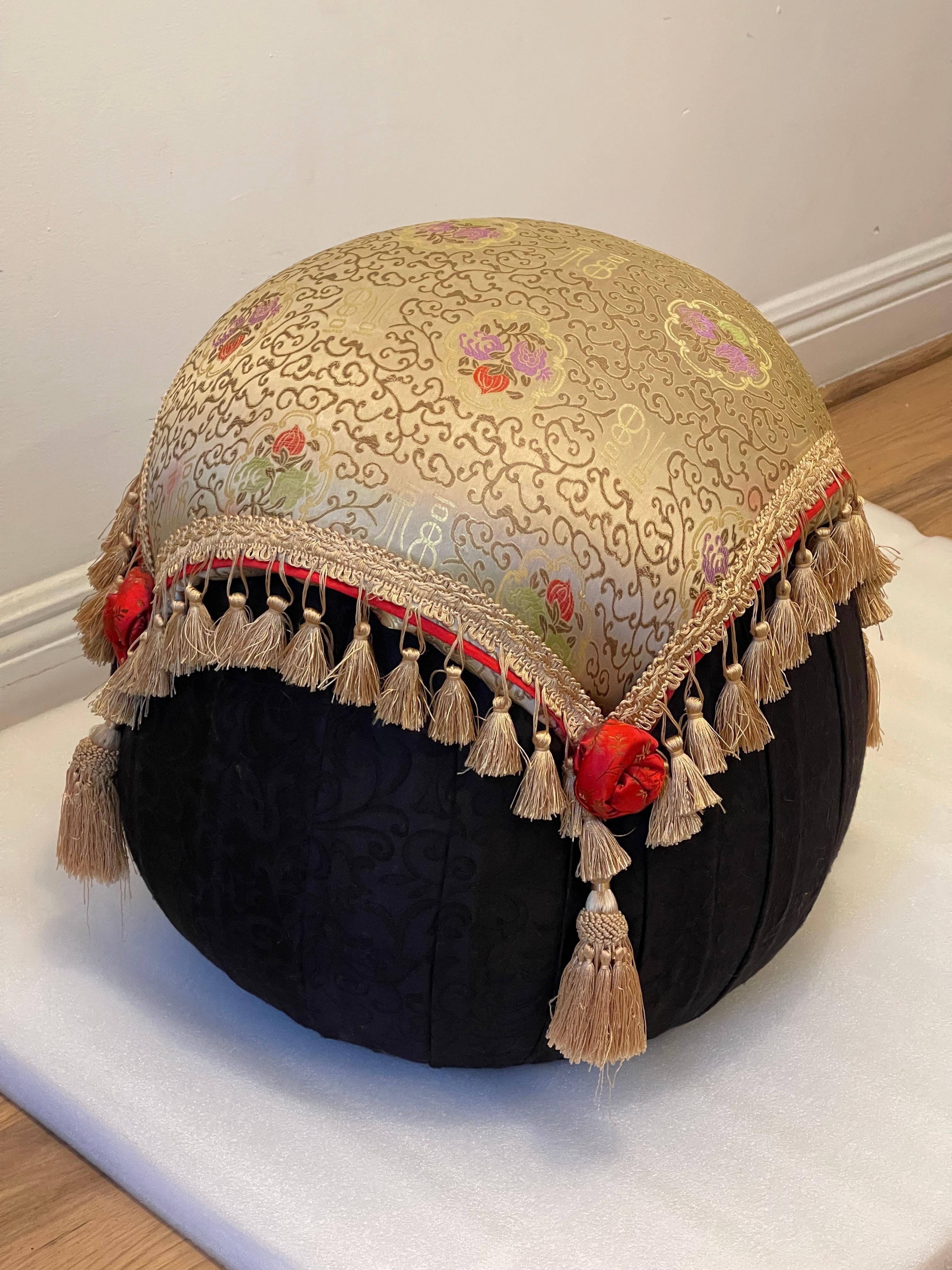 Aesthetic Movement Mid 20 th c Bernhardt Round Alladin Pouf For Sale