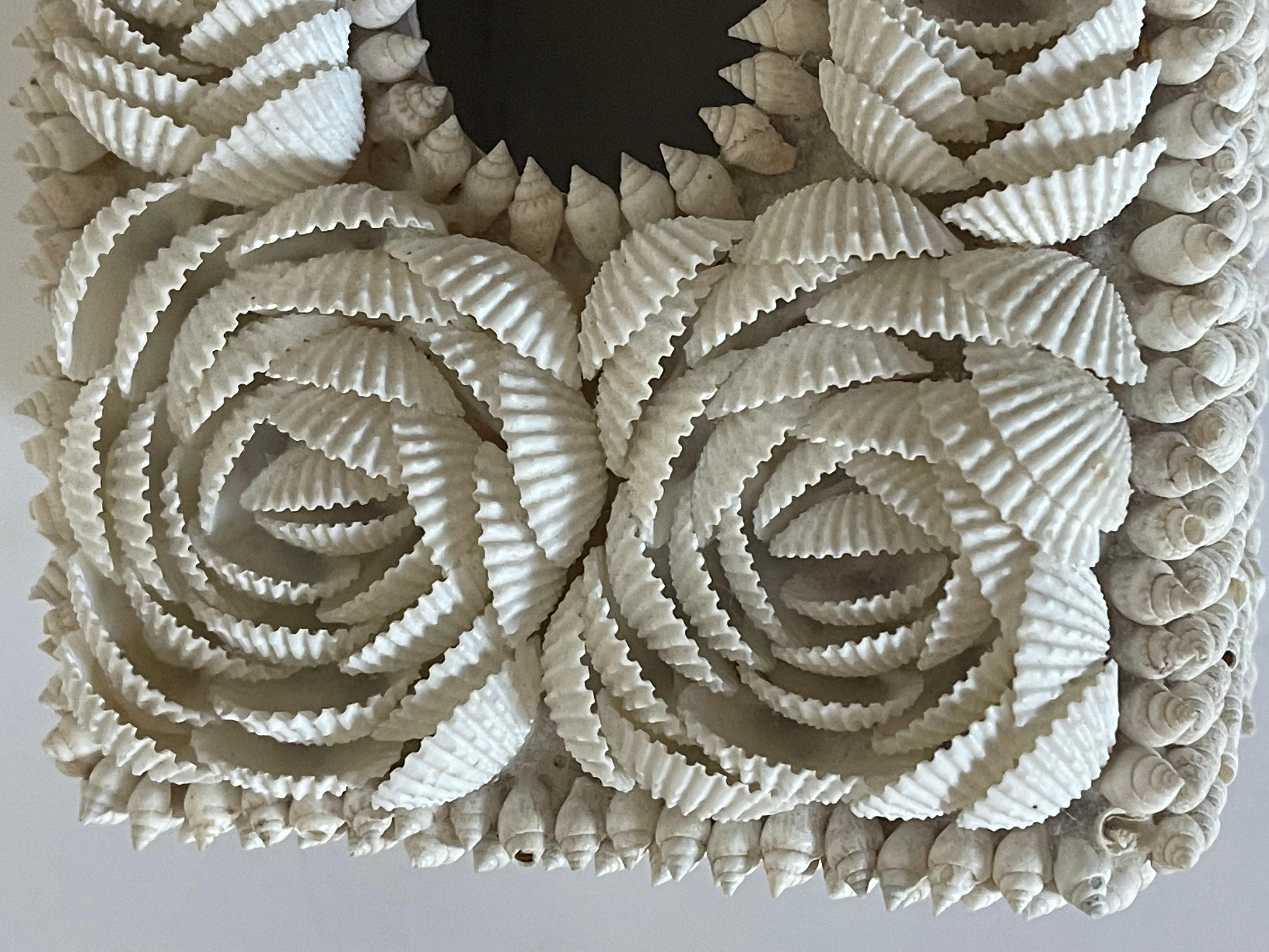 Mid 20 th c Sea Shell Encrusted Tissue Cover Box In Good Condition For Sale In Boca Raton, FL