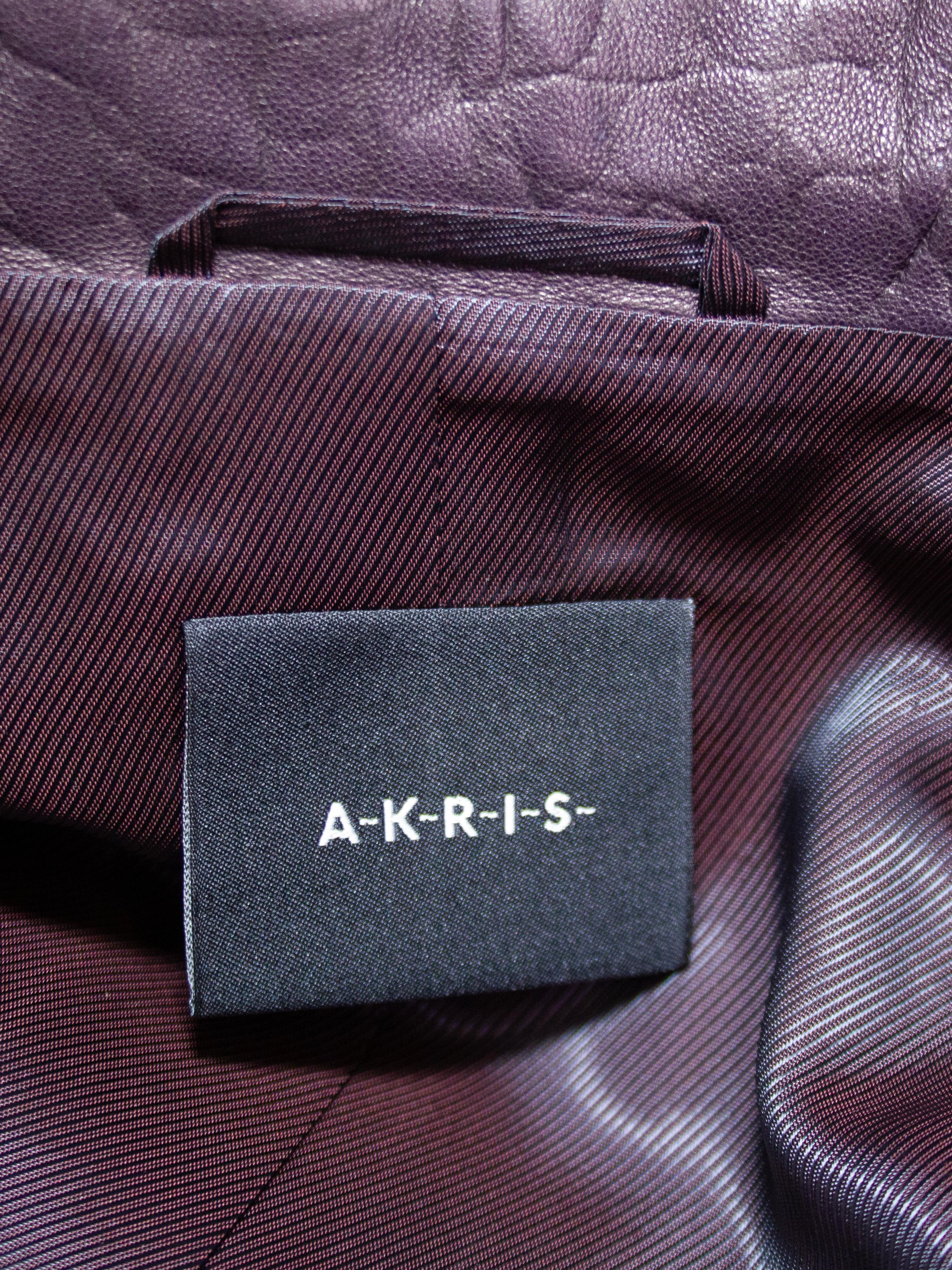 Chaqueta de piel con estampado de cocodrilo Akris Plum de mediados de los 2000 en venta 2