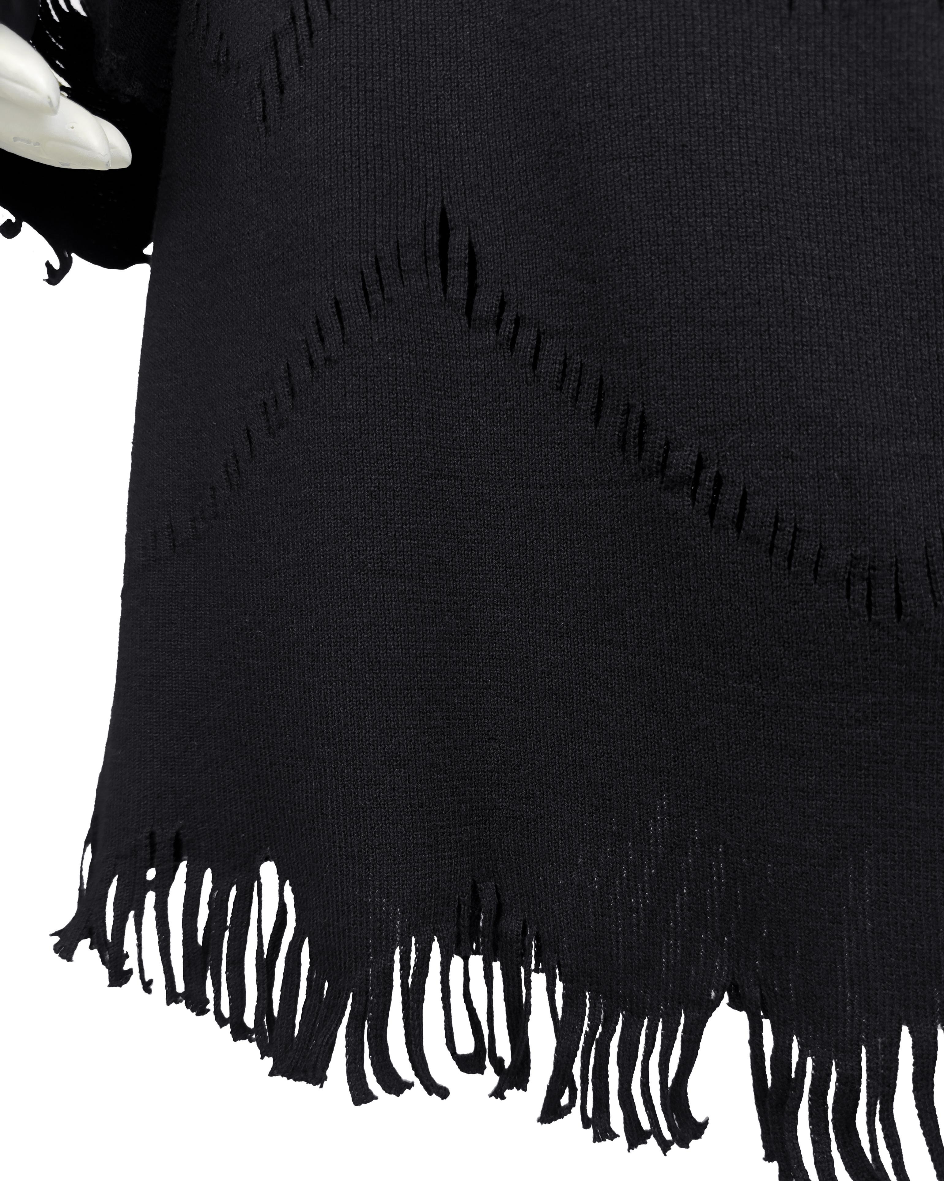 Issey Miyake Fête, cardigan a portafoglio in maglia nera della metà degli anni 2000 in vendita 1