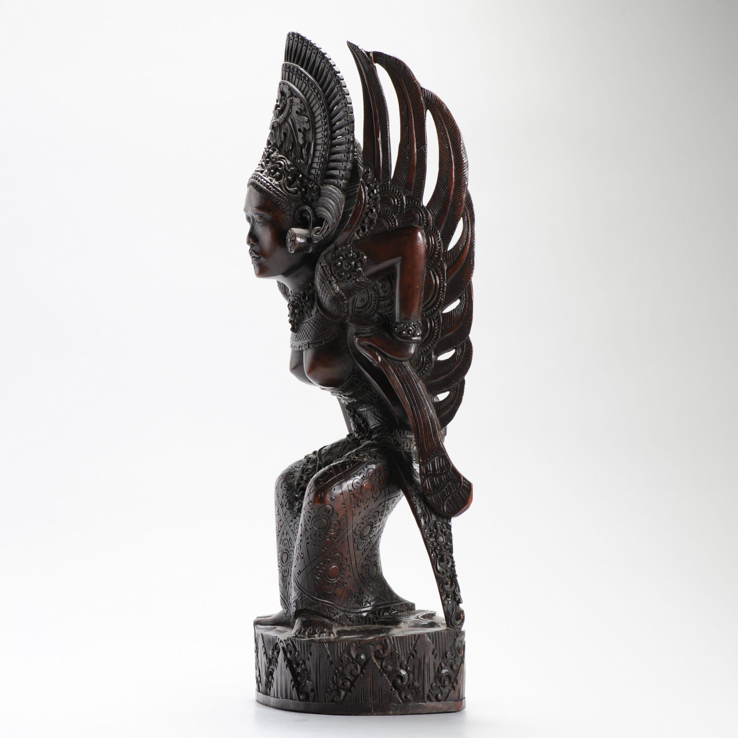 Mid 20th C Art Deco Balinese Indonesia Wood Carved Women Lady Statue Bali For Sale 7