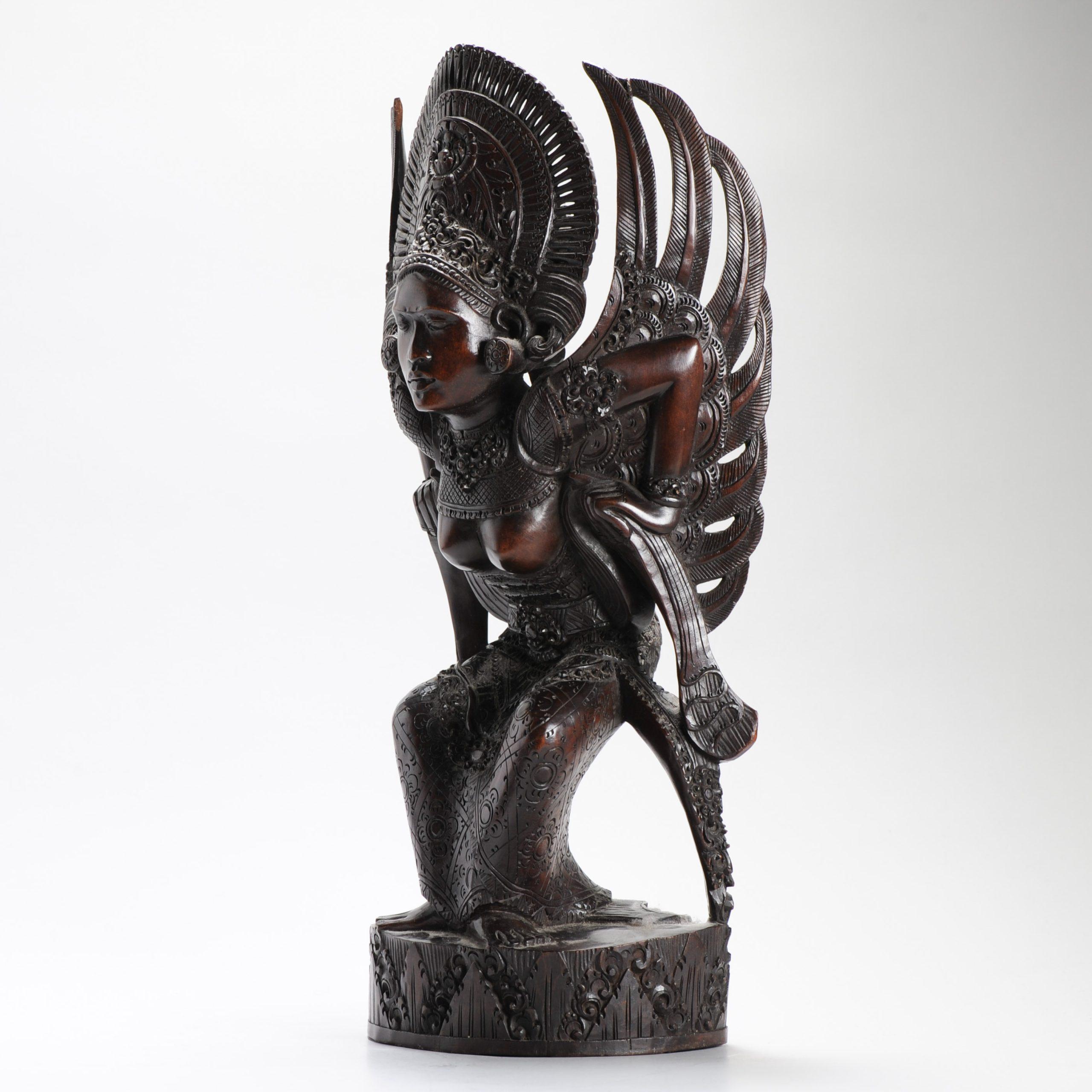 Mid 20th C Art Deco Balinese Indonesia Wood Carved Women Lady Statue Bali For Sale 9