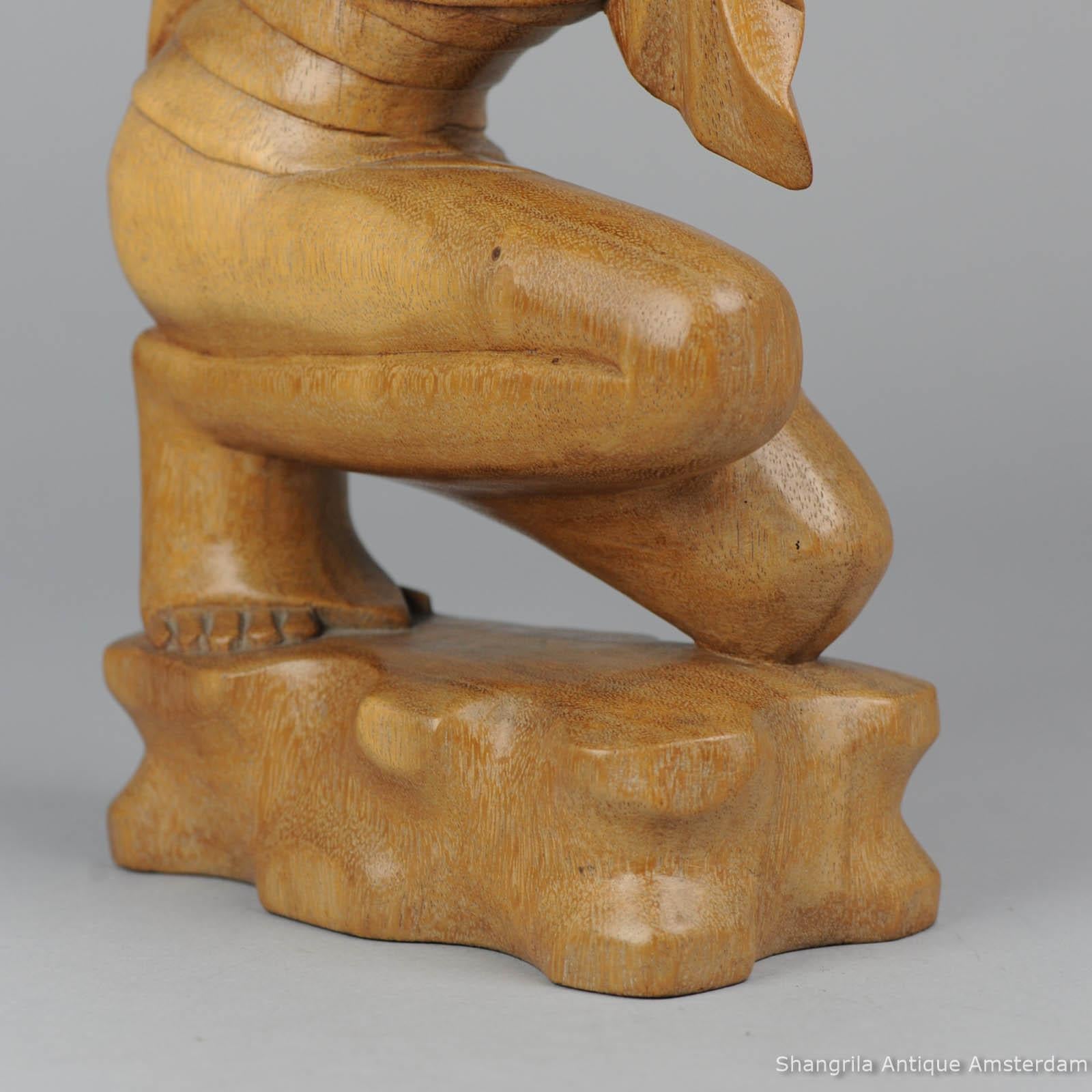 wood carving woman figure