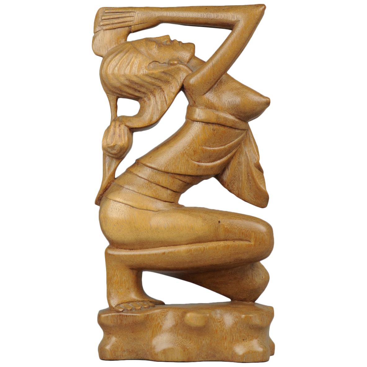 Mid-20th Century Art Deco Balinese Indonesia Wood Carved Women Lady Statue Bali For Sale