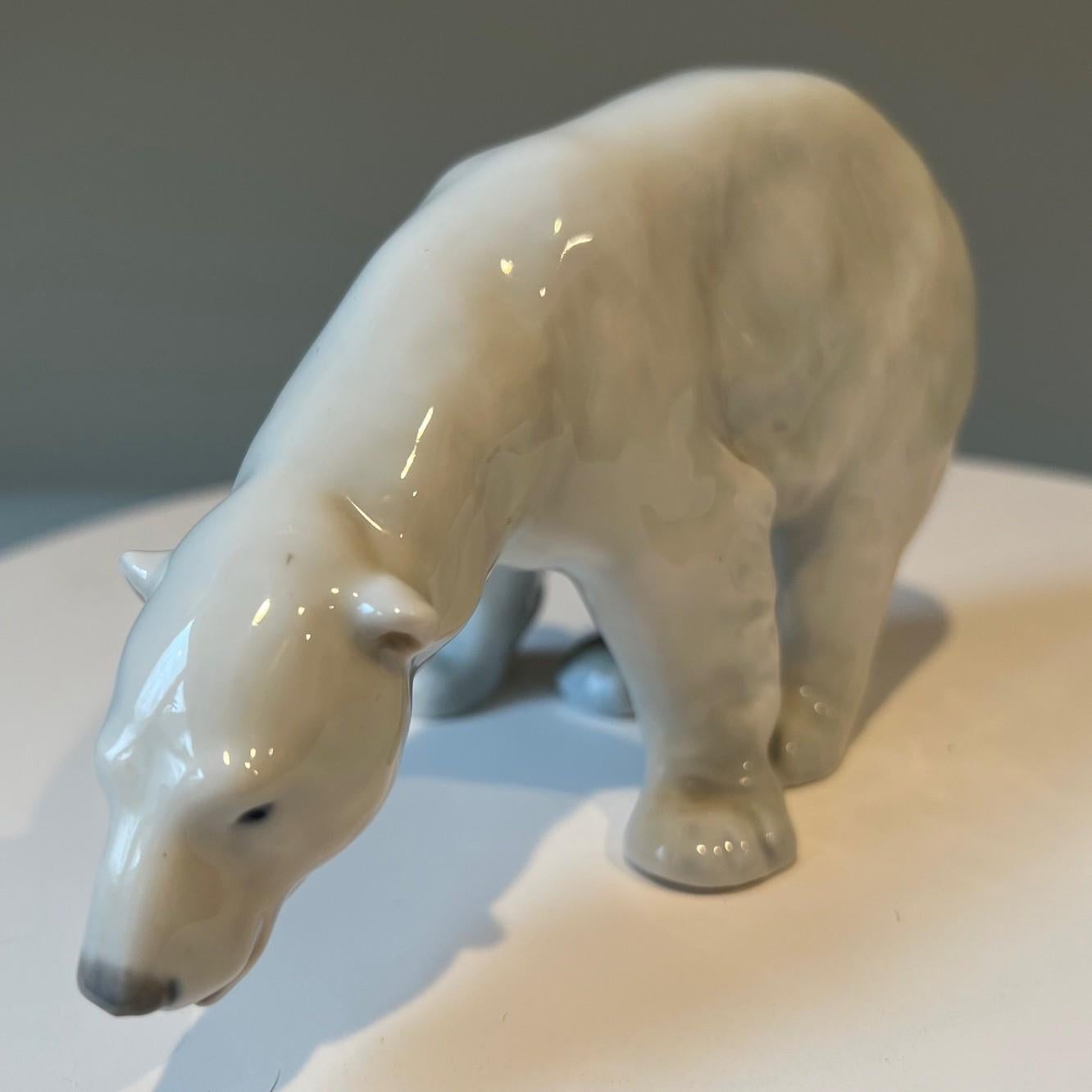 Mid 20th C. Grouping of Three Polar Bears from Royal Copenhagen For Sale 3