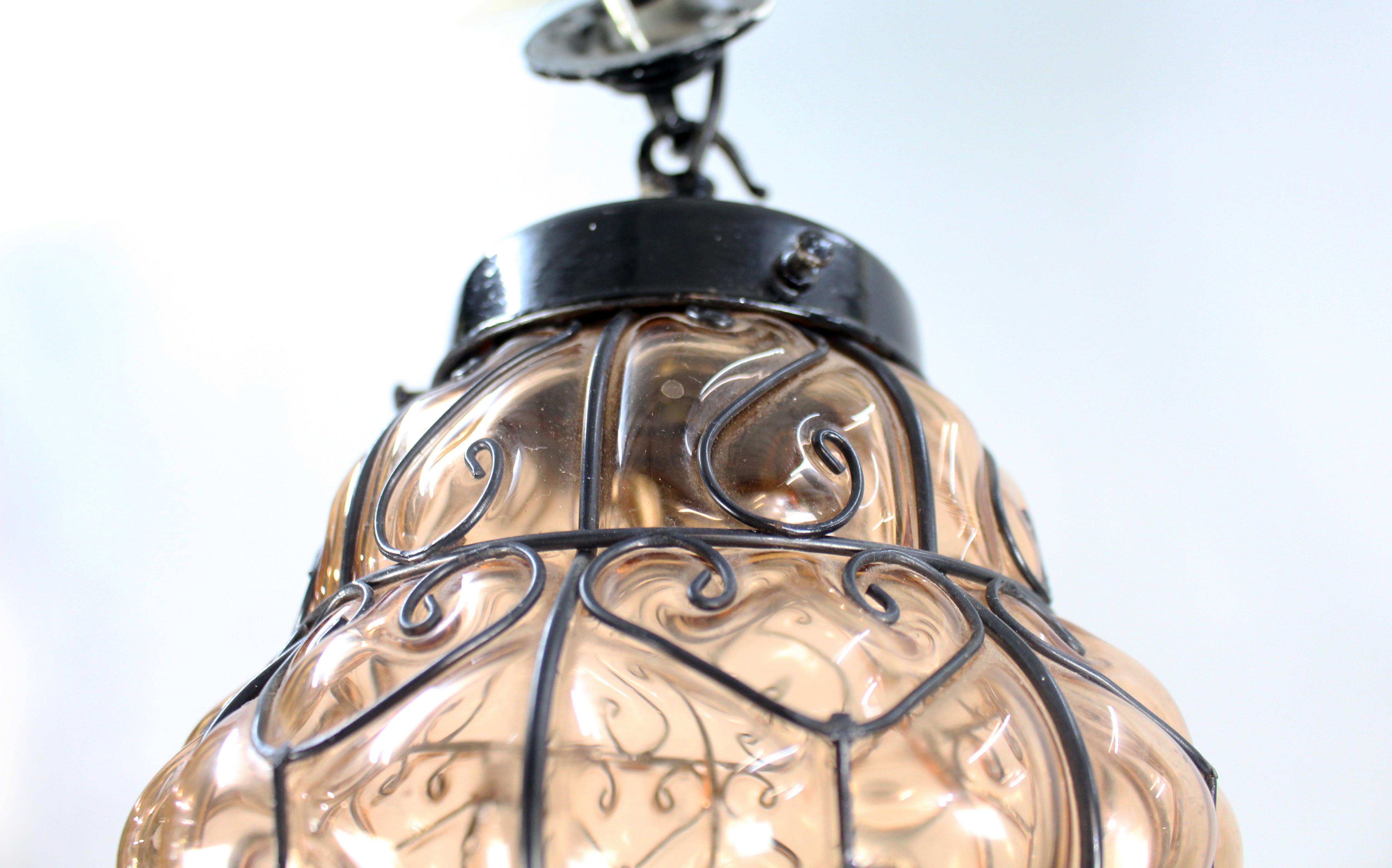 Mid 20th C. Handblown Seguso Murano Amber Glass Caged Pendant Light For Sale 1