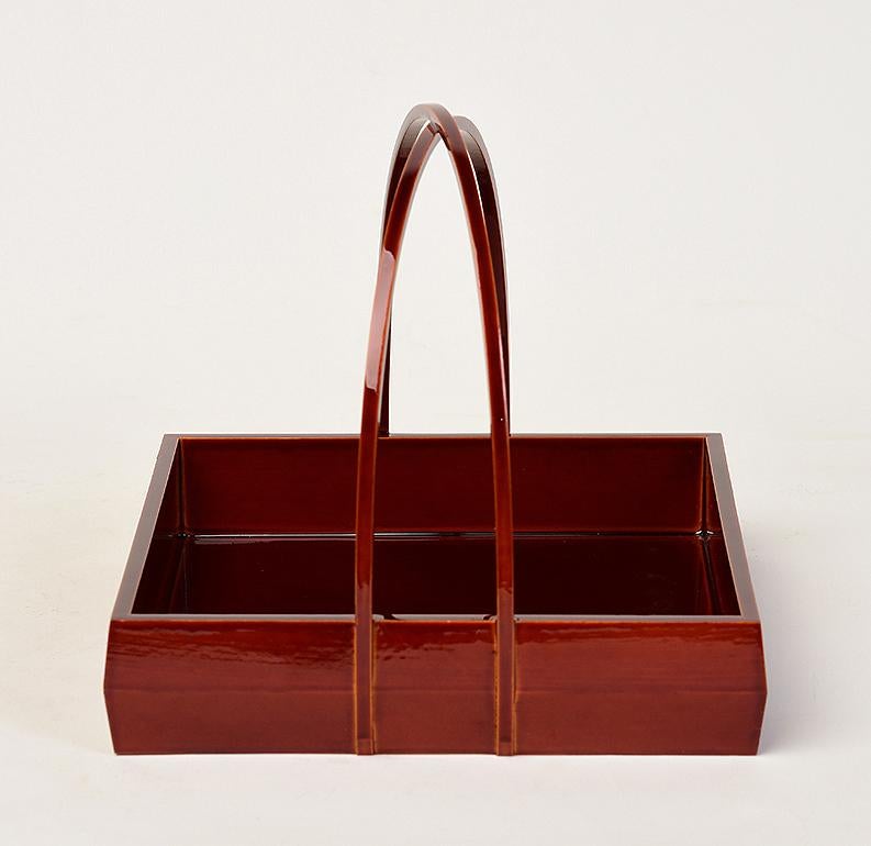 Mid-20th C., Showa, Japanese Lacquered Basket for Flower Arrangement (Ikebana) For Sale 1