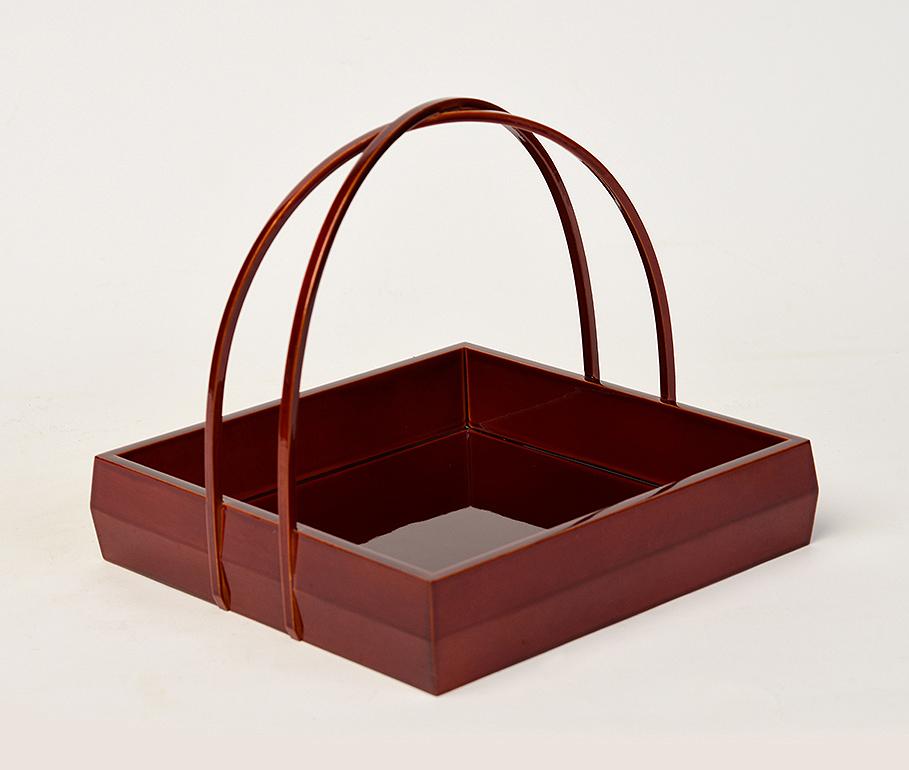 Mid-20th C., Showa, Japanese Lacquered Basket for Flower Arrangement (Ikebana) For Sale 2