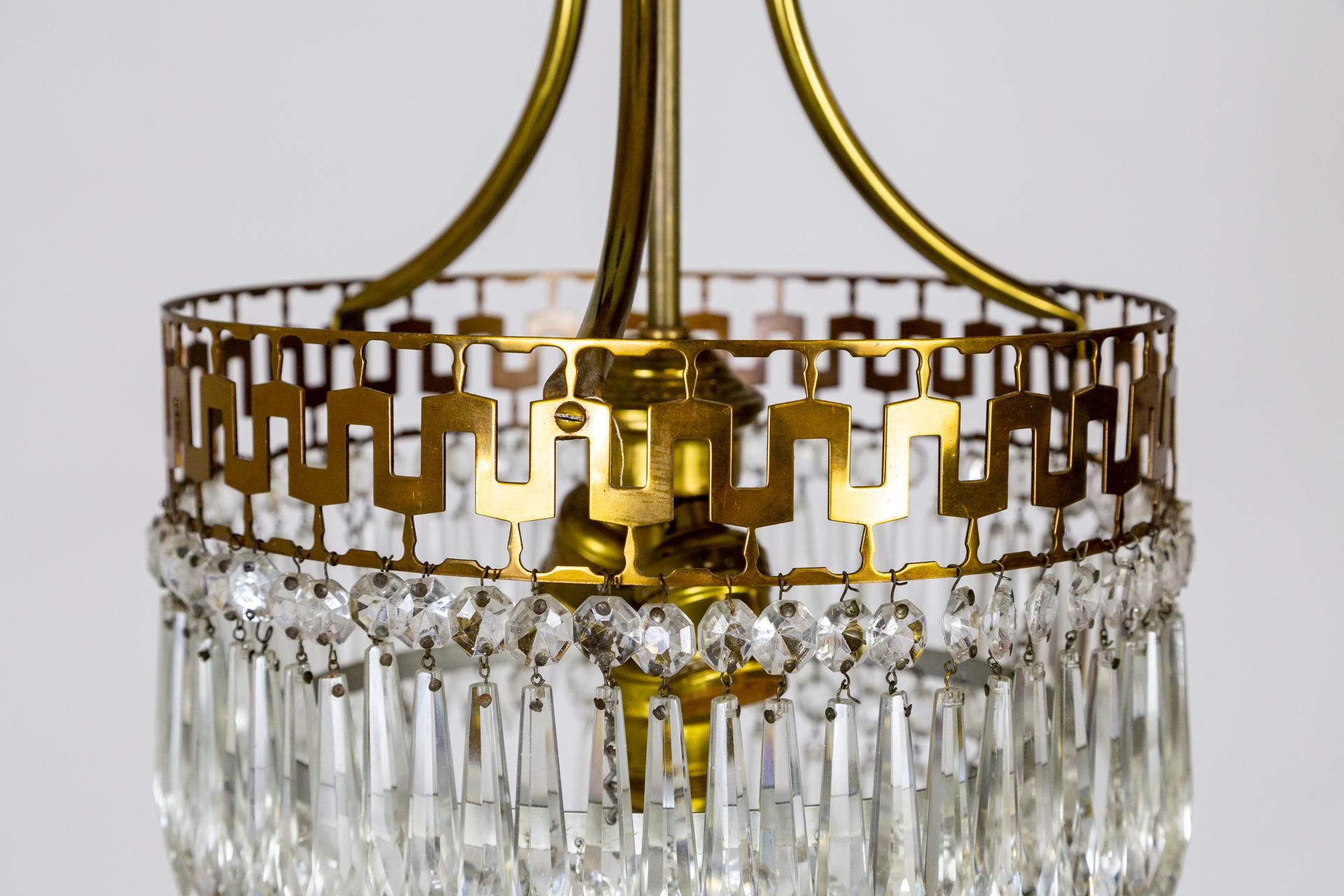 Mid-20th Cent. Neoclassical Cut Brass & Crystal Wedding Cake Pendant Light For Sale 2