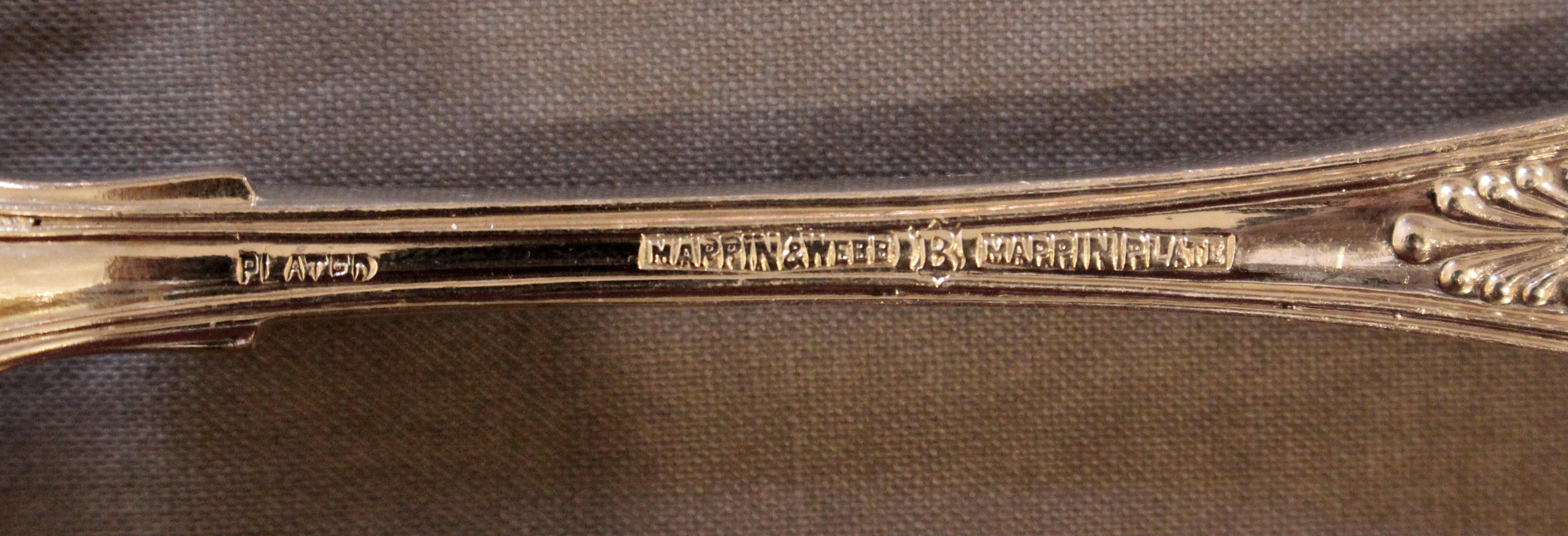 Mid-20th Century 127 Piece King's Pattern Flatware Service by Mappin & Webb 7