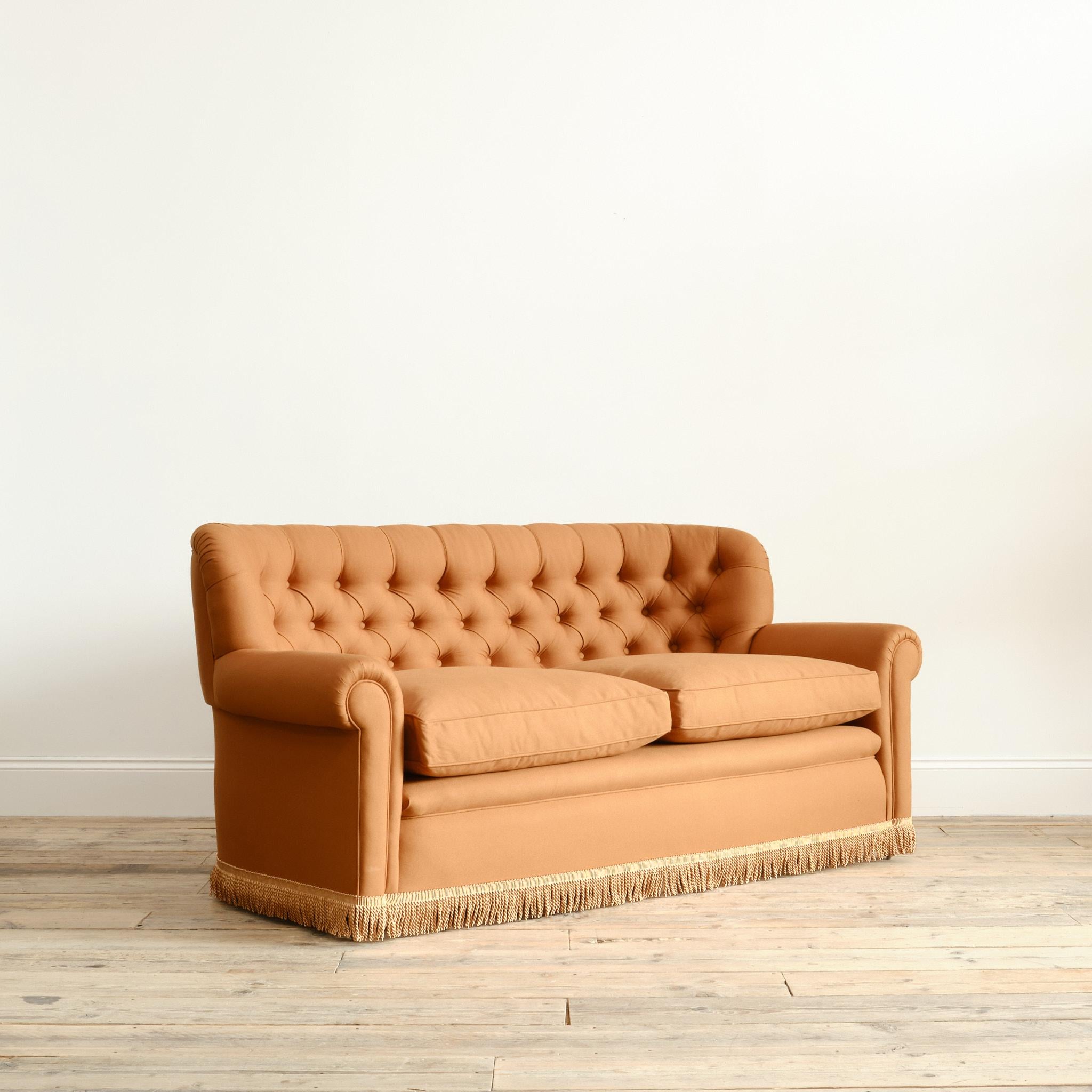 Mid-Century moderno Divano club a 2 posti con schienale a botte della metà del 20° secolo, 1940 circa in vendita