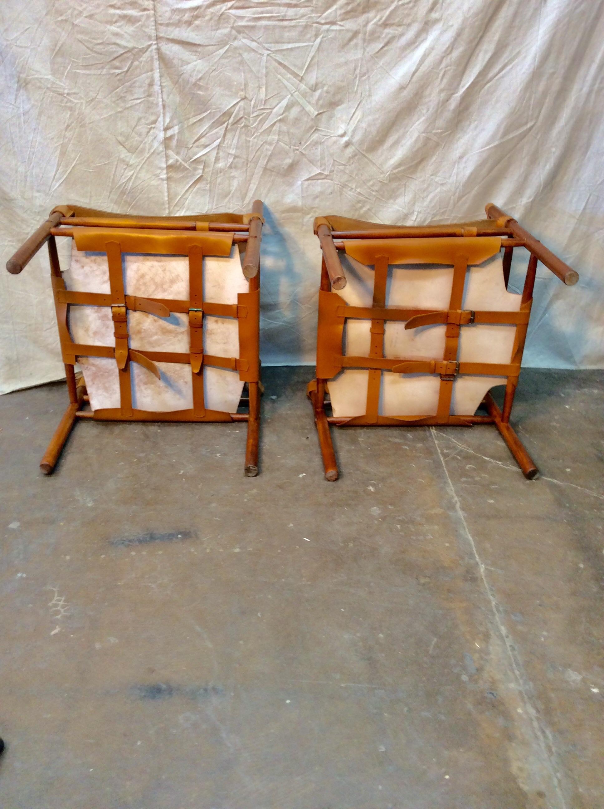Mid-20th Century Abel Gonzalez Leather Sling Safari Chairs, a Pair 5