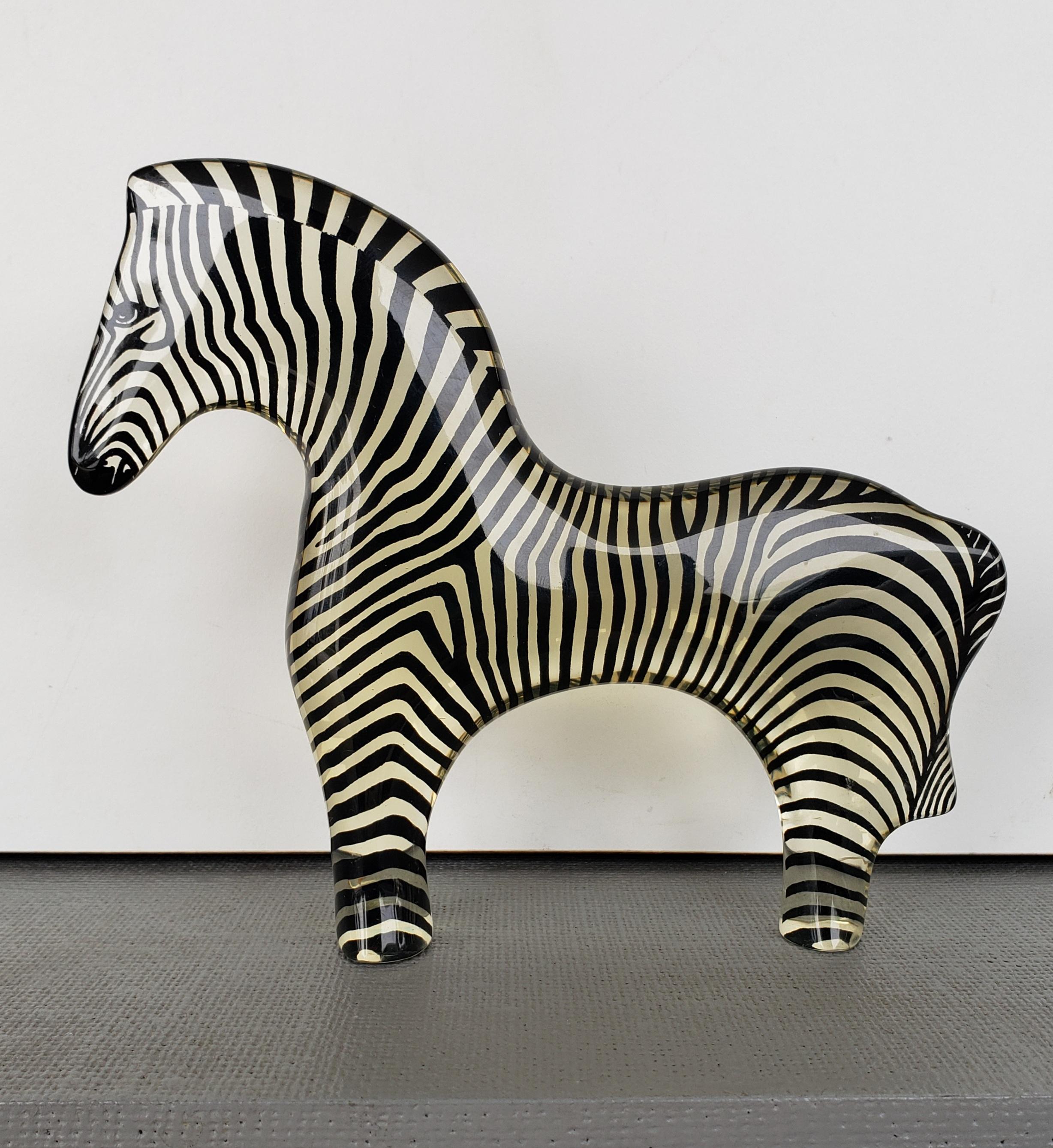 Brazilian Mid 20th century Abraham Palatnik Brazil Lucite Zebra Op Art Animal Sculpture  For Sale