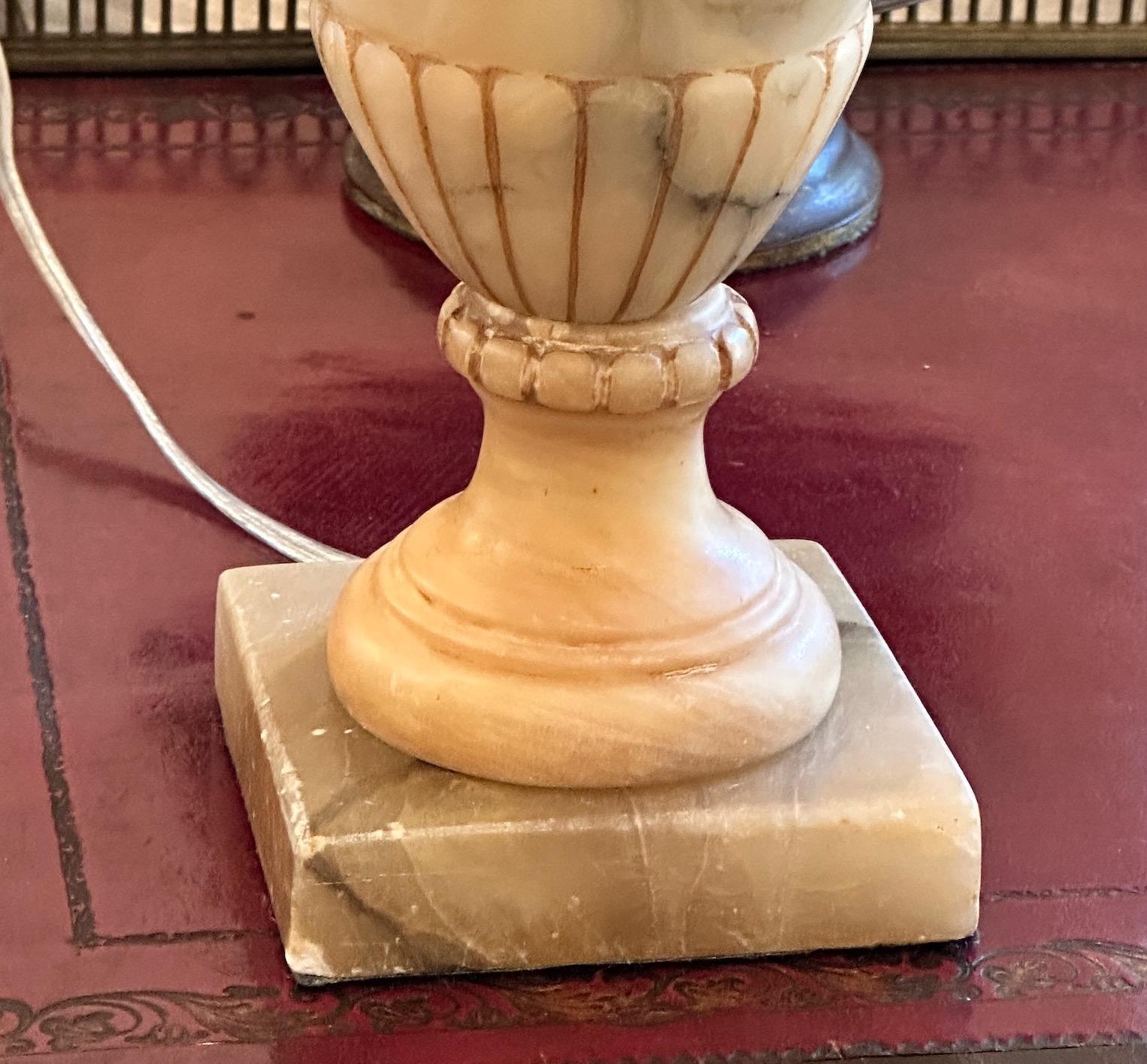 Mid 20th Century Alabaster Table Lamp 1