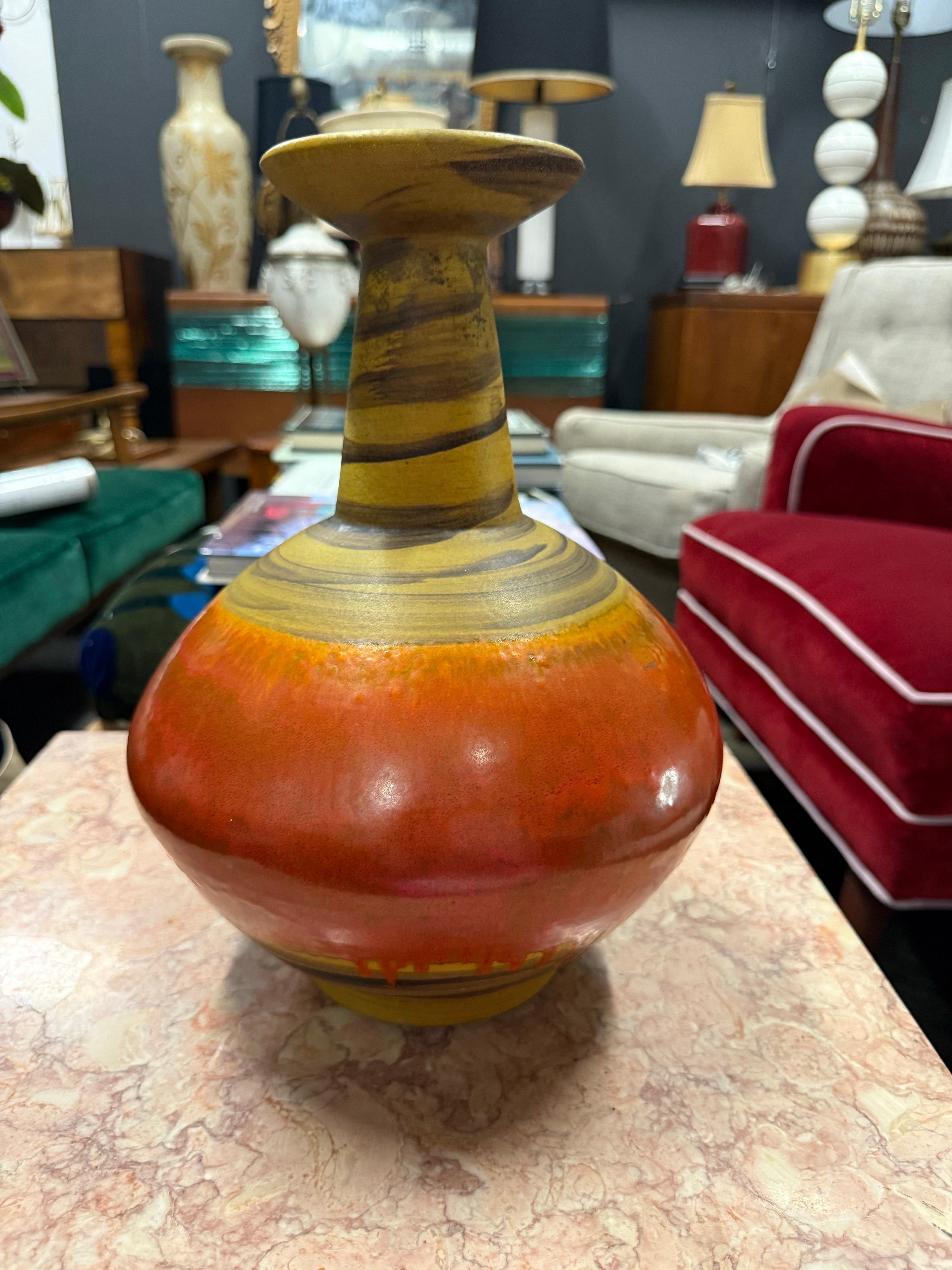 Mid 20th Century Alvino Bagni for Raymor Attributed Vase, Orange, Red & Yellow In Good Condition For Sale In Charleston, SC