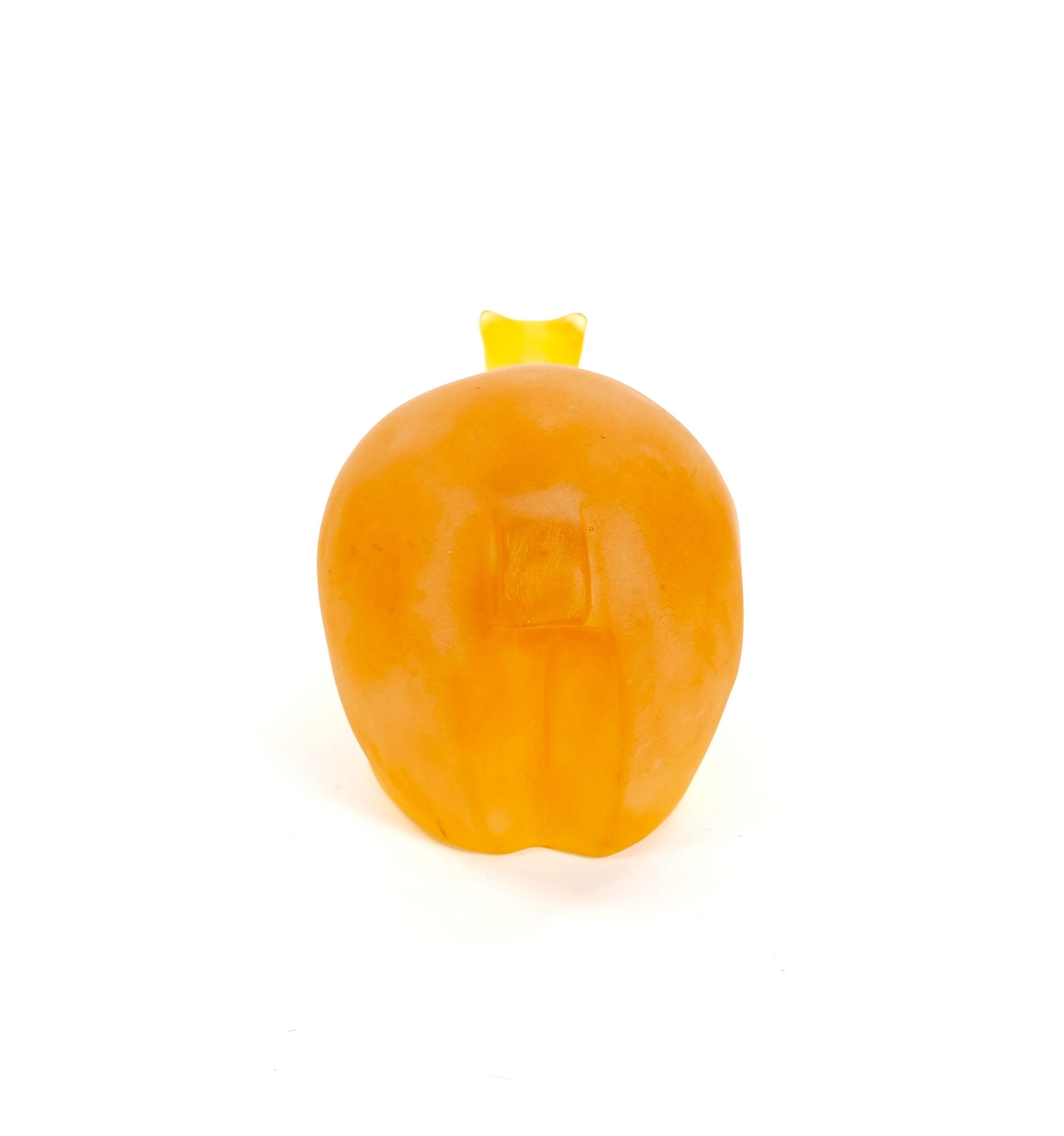 Mid 20th Century Amber/ Orange Decorative Sculpture Of A Bear For Sale 5