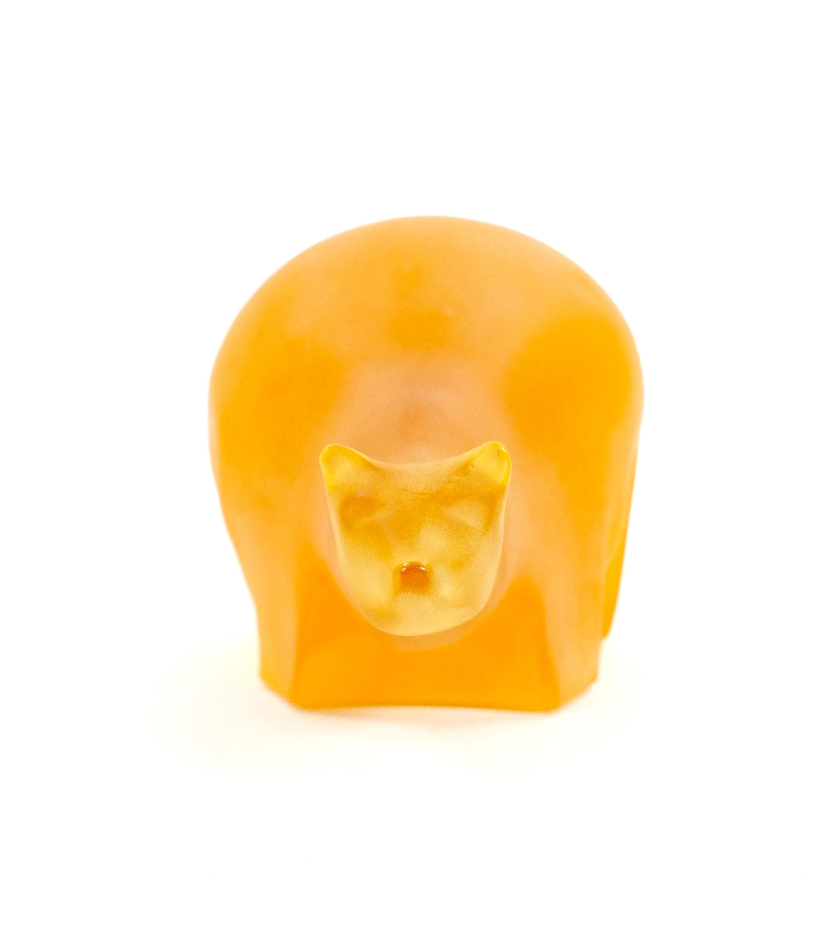 Mid 20th Century Amber/ Orange Decorative Sculpture Of A Bear For Sale 1