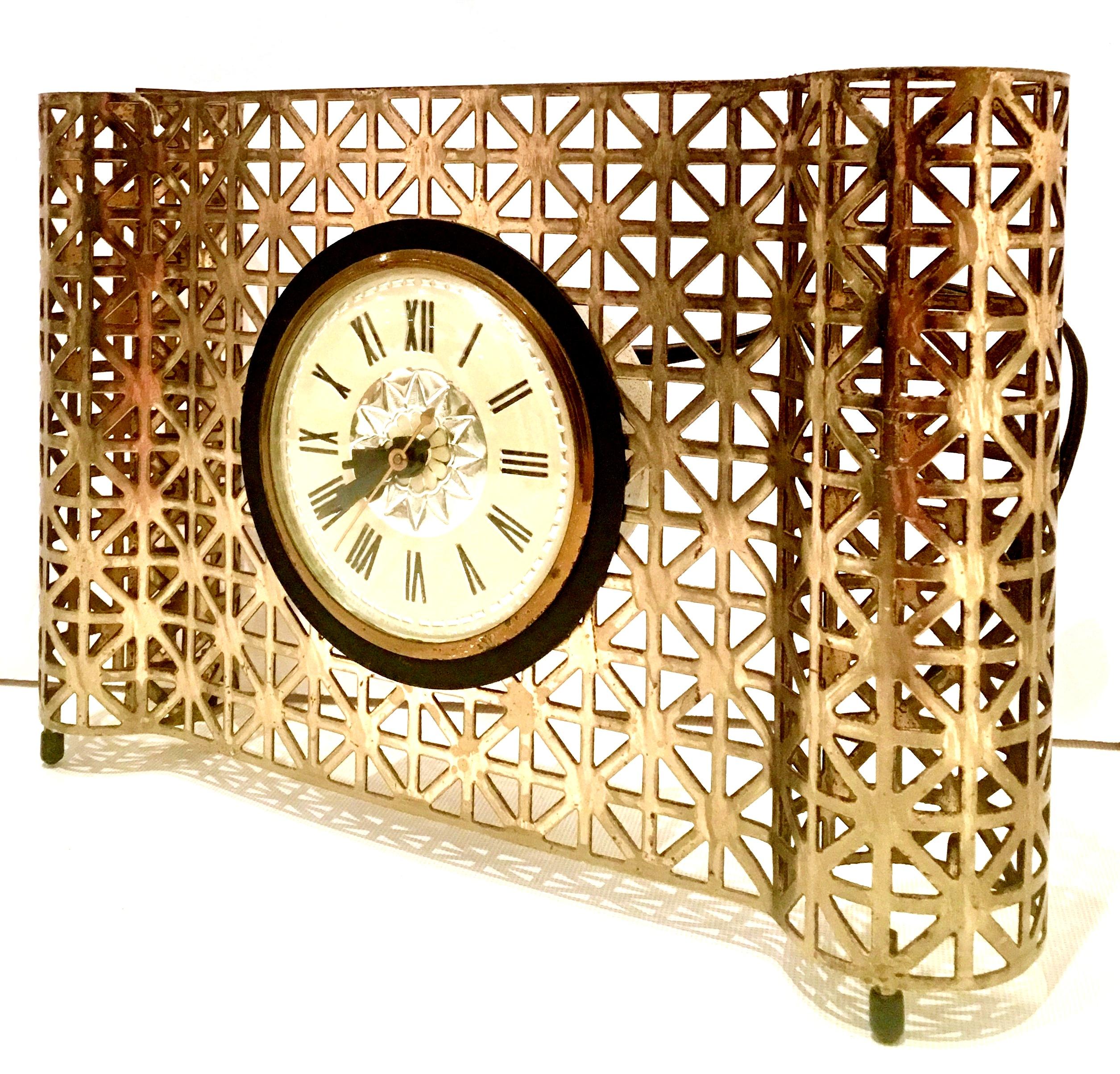 Mid-20th Century American Art Deco Gilt Brass Electrical Clock by, Bilt Rite 1