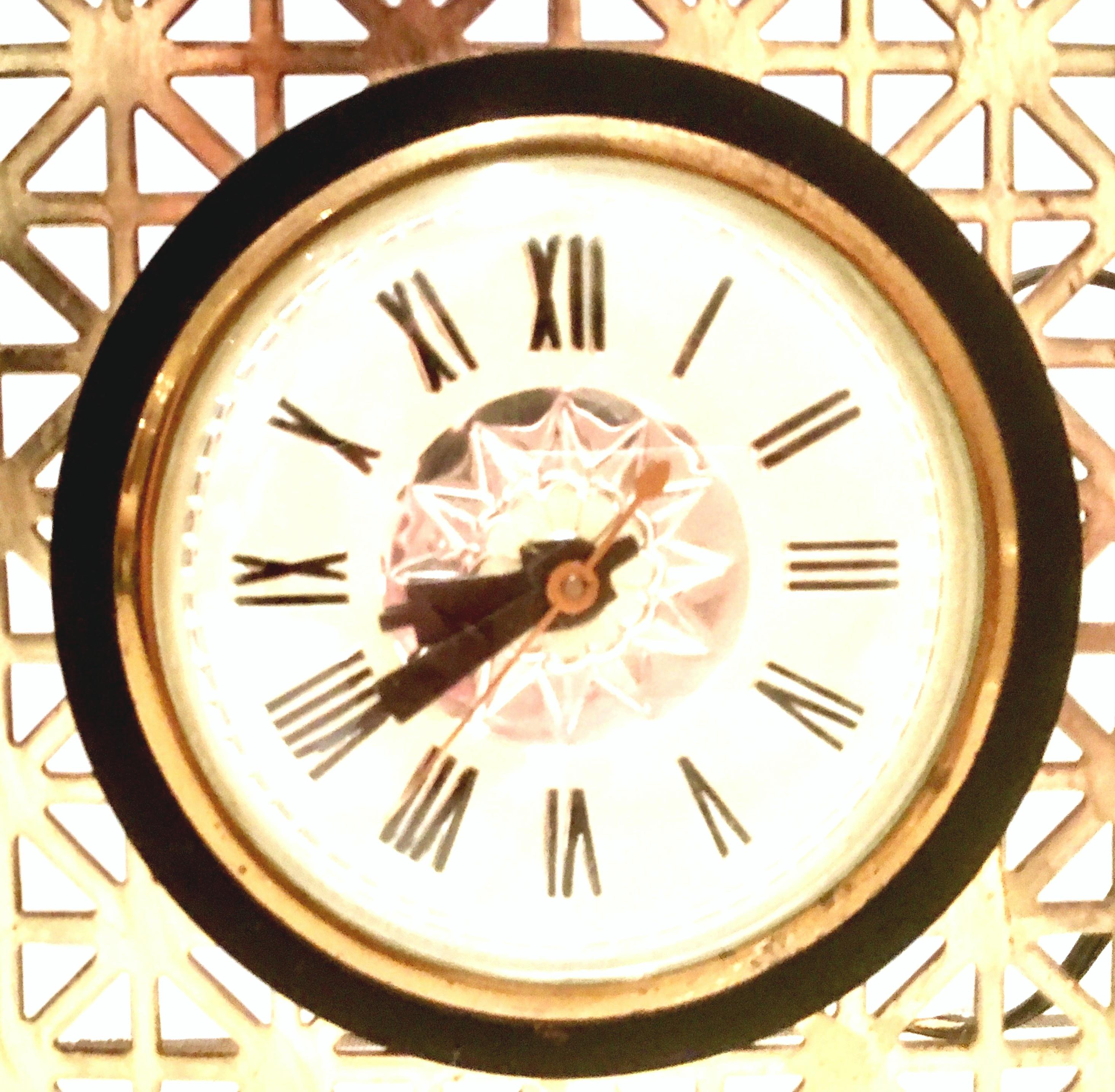 Mid-20th Century American Art Deco Gilt Brass Electrical Clock by, Bilt Rite 6
