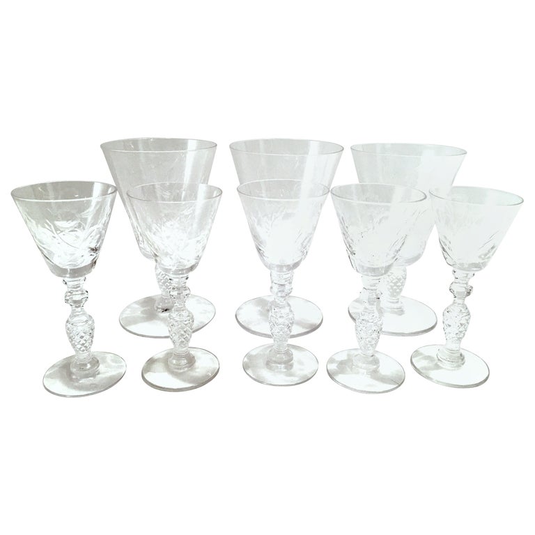 https://a.1stdibscdn.com/mid-20th-century-american-cut-and-etched-crystal-stem-glasses-set-of-8-for-sale/1121189/f_159166821607760467407/15916682_master.jpg?width=768