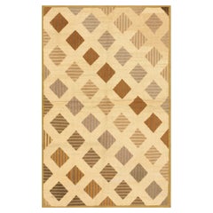 Mid 20th Century American Hooked Rug ( 3'10" x 5'10" - 117 x 178 )