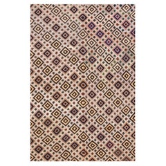 Mid-20th Century American Hooked Rug 5' 11" x 8' 6"