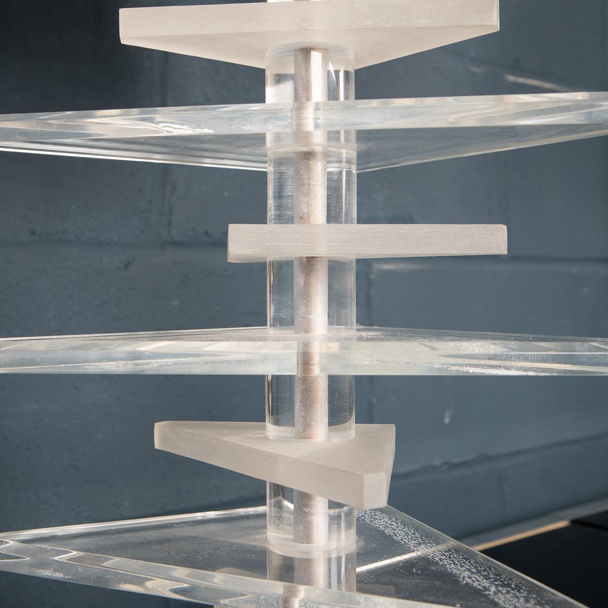Mid-20th Century American Made Stacked Lucite Table Lamps For Sale 3