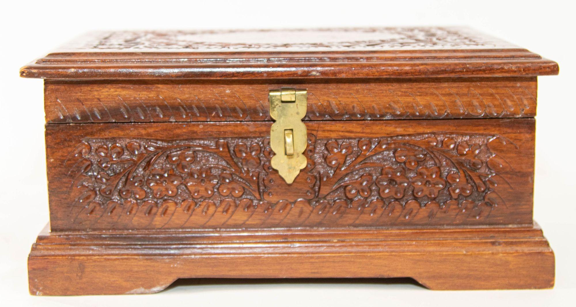 indian carved wooden boxes