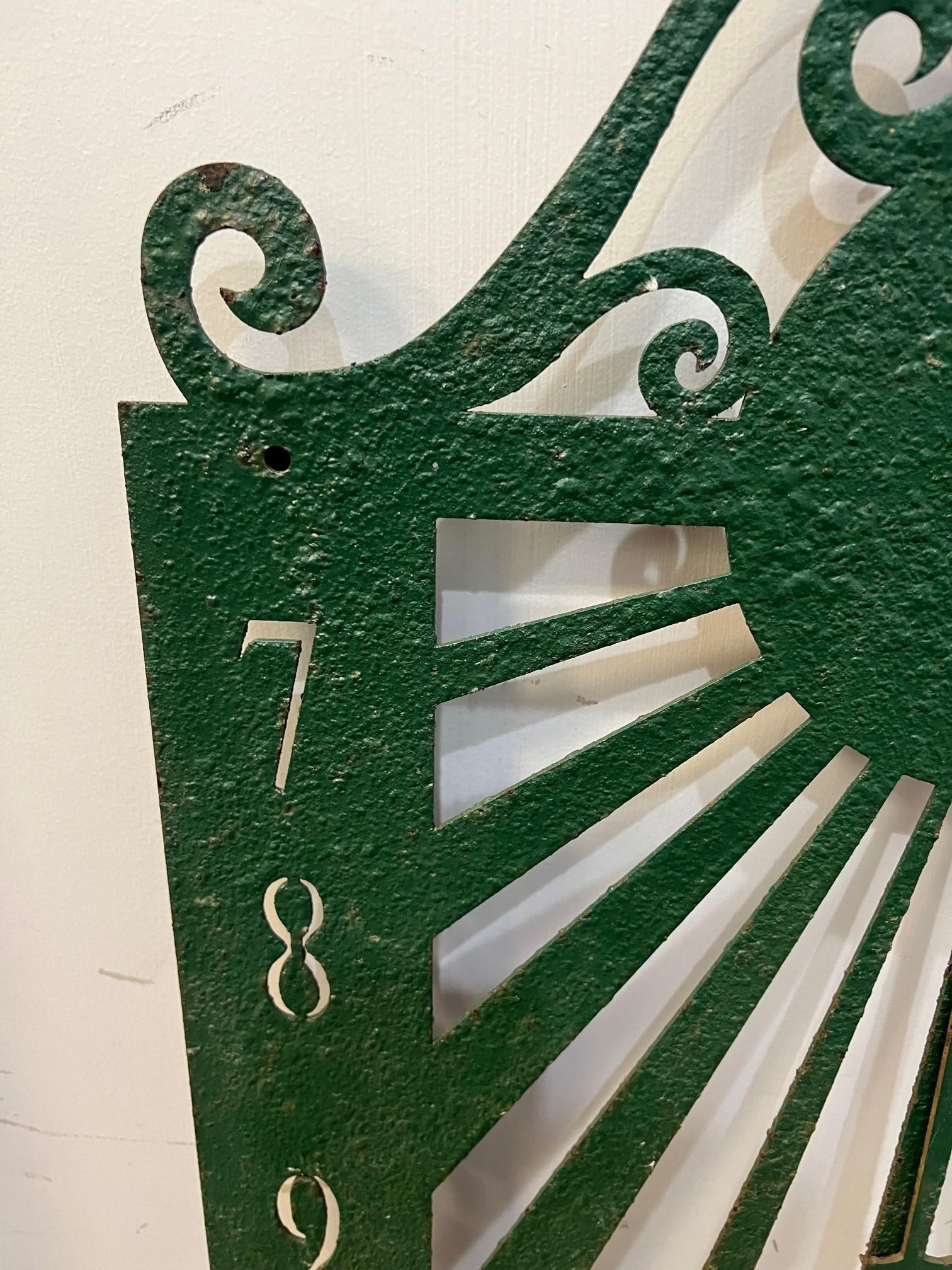 Mid 20th Century Antique Iron Wall Sundial   In Good Condition For Sale In Stamford, CT
