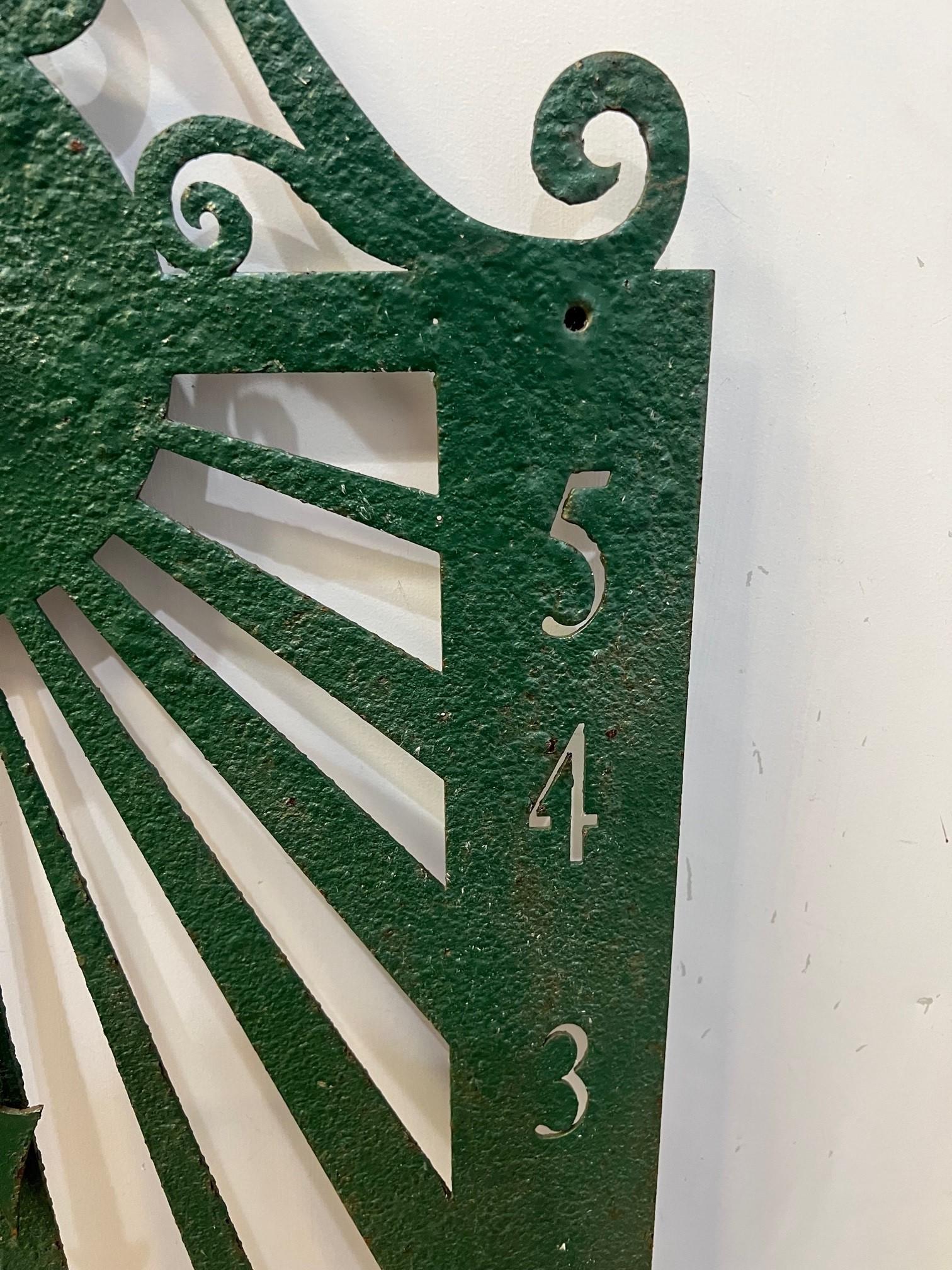 Mid 20th Century Antique Iron Wall Sundial   For Sale 4