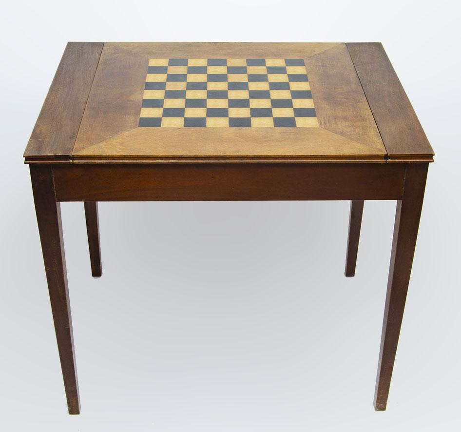 Mid-Century Modern Mid-20th Century Argentine Wooden Desk/Game Table with Chessboard by Comte S.A. For Sale