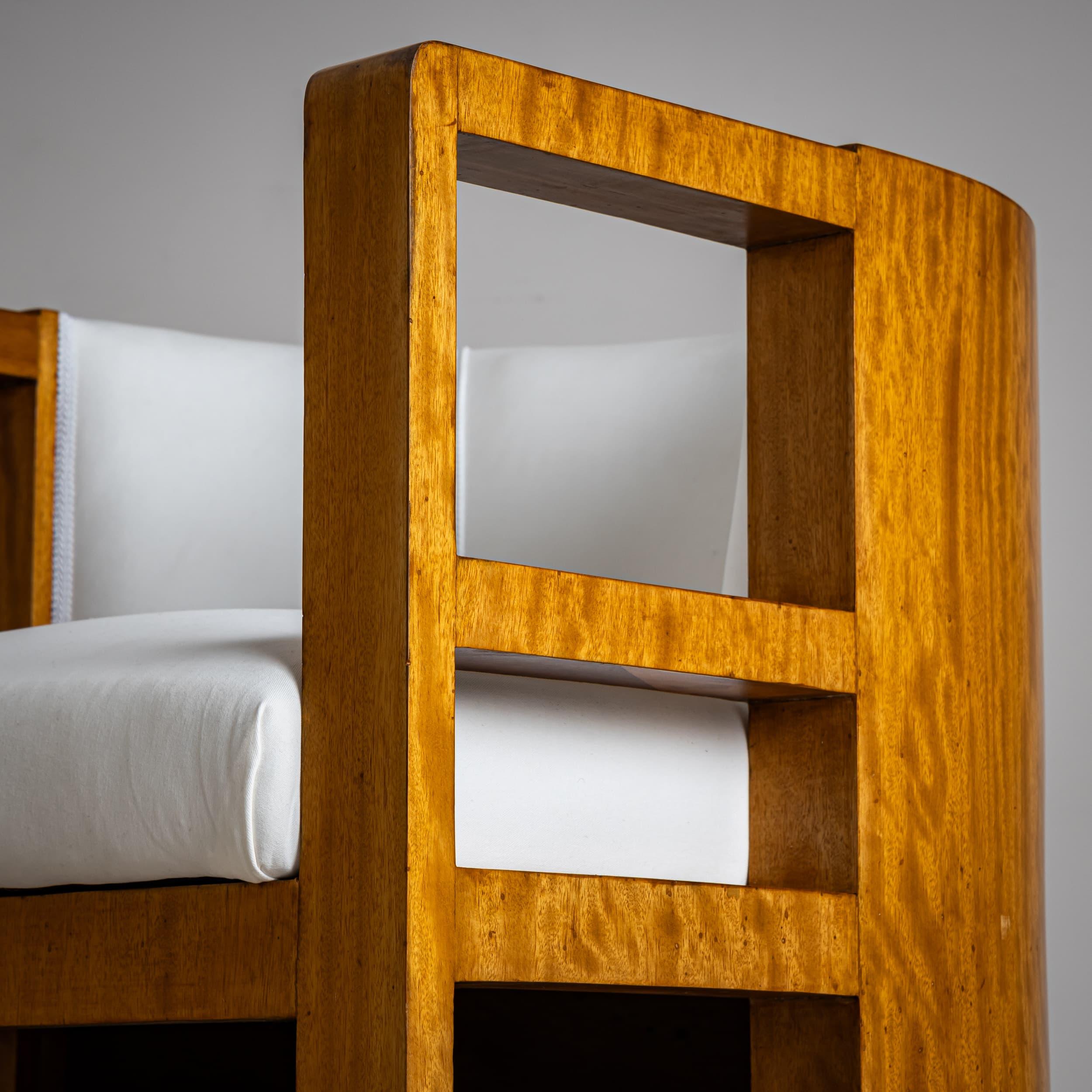 Fauteuils Art Déco du milieu du 20ème siècle, France en vente 1