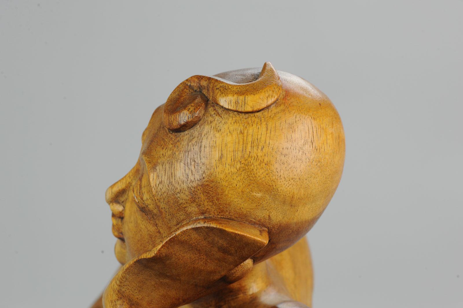 Statue de femme sculptée en bois balinaise Art Déco du milieu du 20e siècle - Bali 6